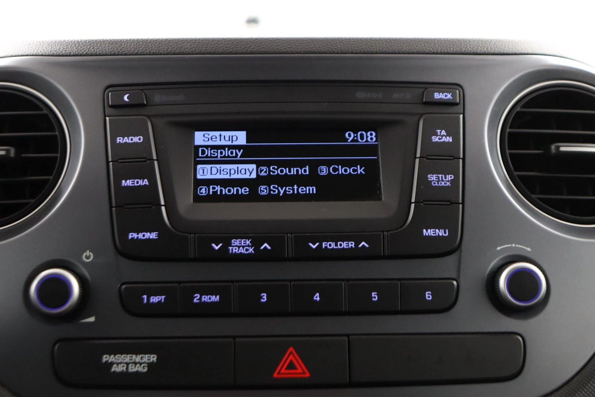 Hyundai-i10-image-37