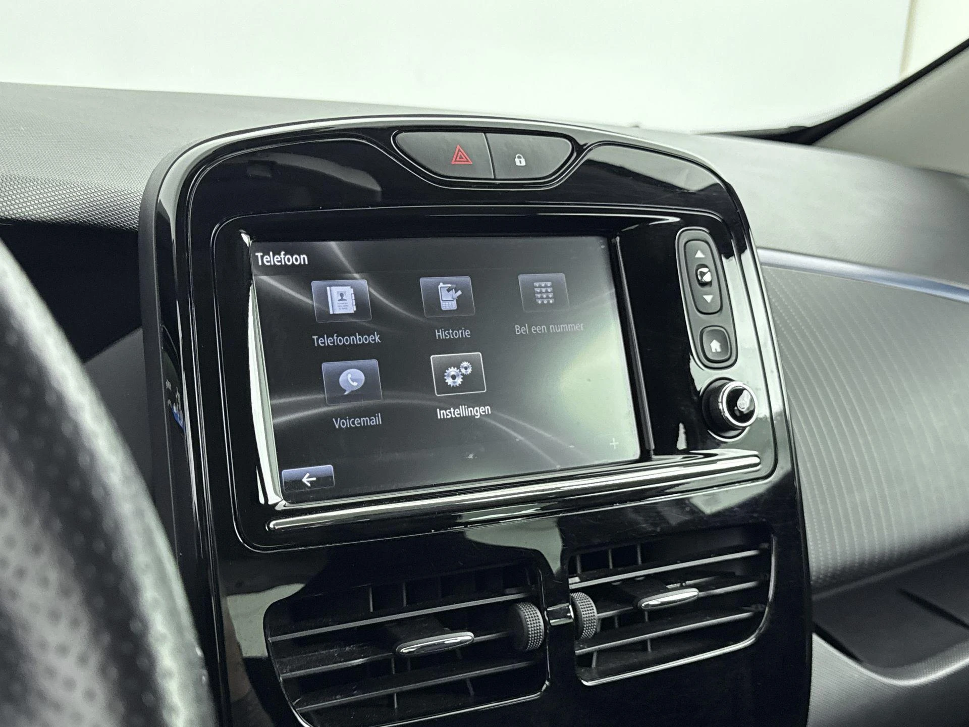Renault-ZOE-image-11