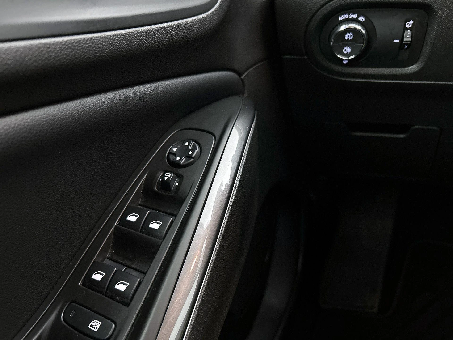 Opel-Grandland X-image-33