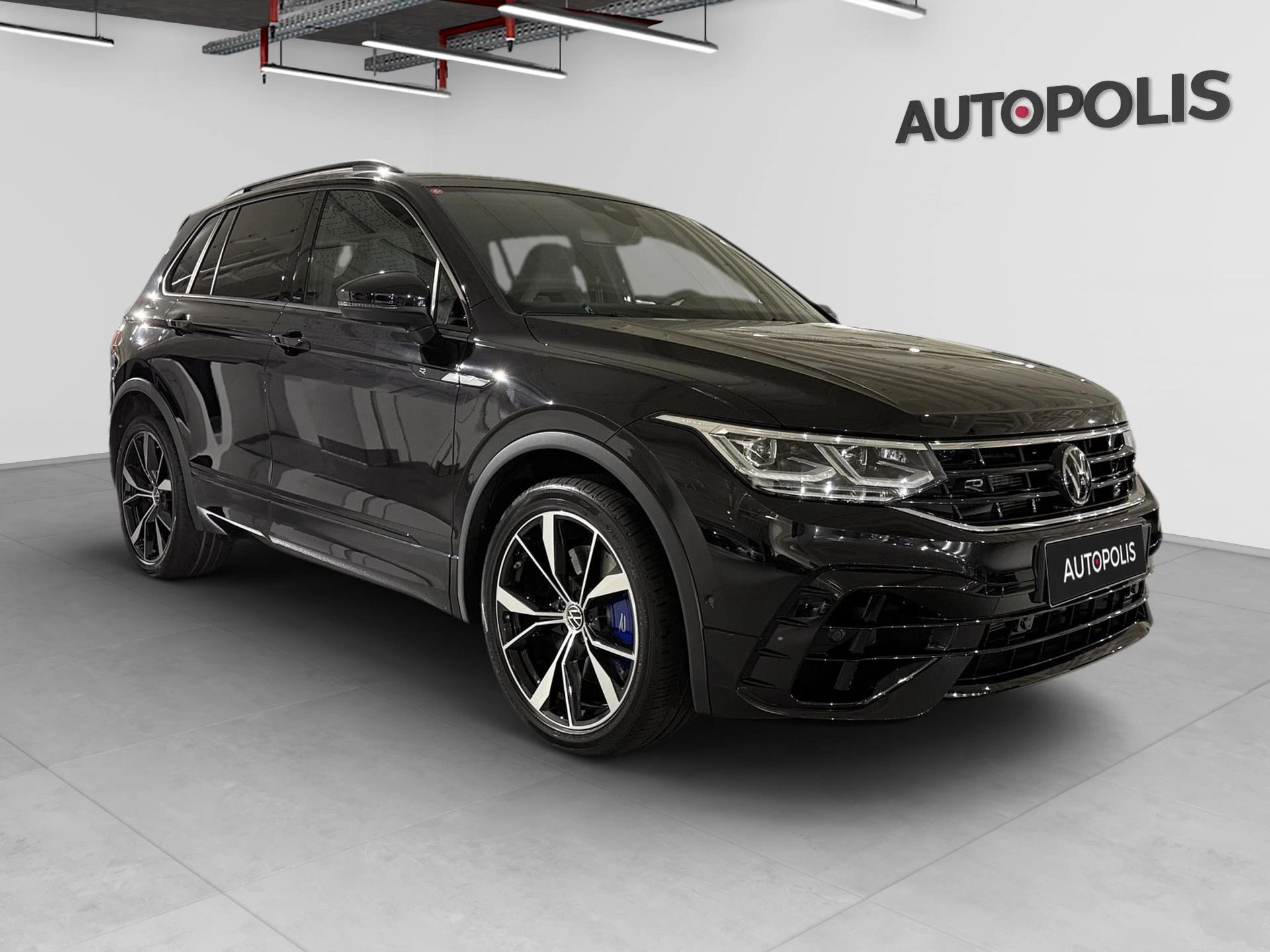 Volkswagen-Tiguan-image-19