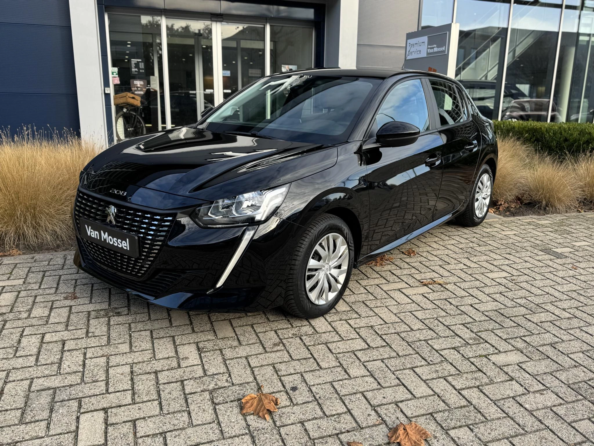 Peugeot-208-image-2