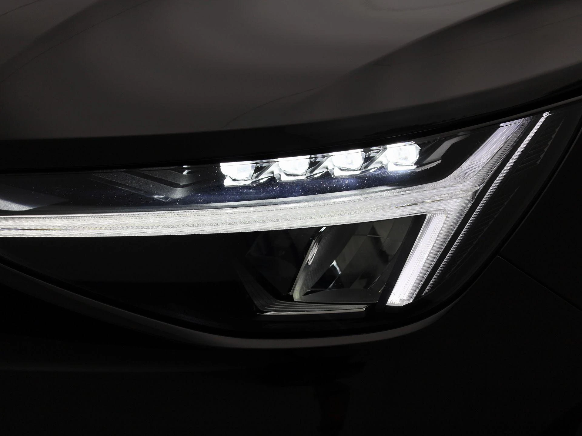 Volvo-XC40-image-15