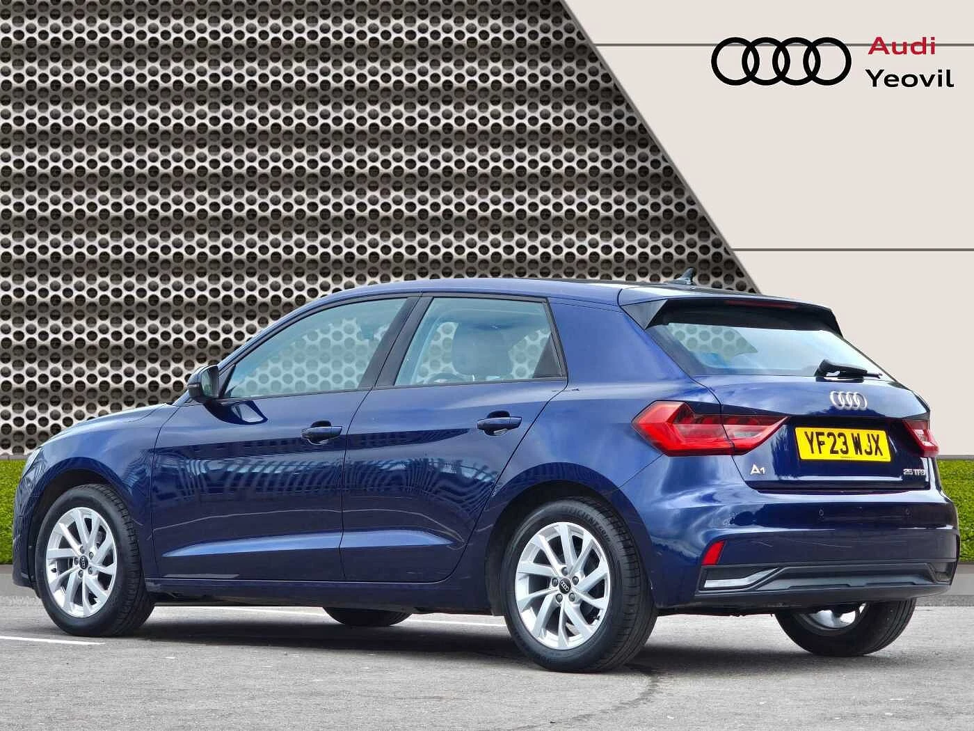 Audi-A1 Sportback-image-41