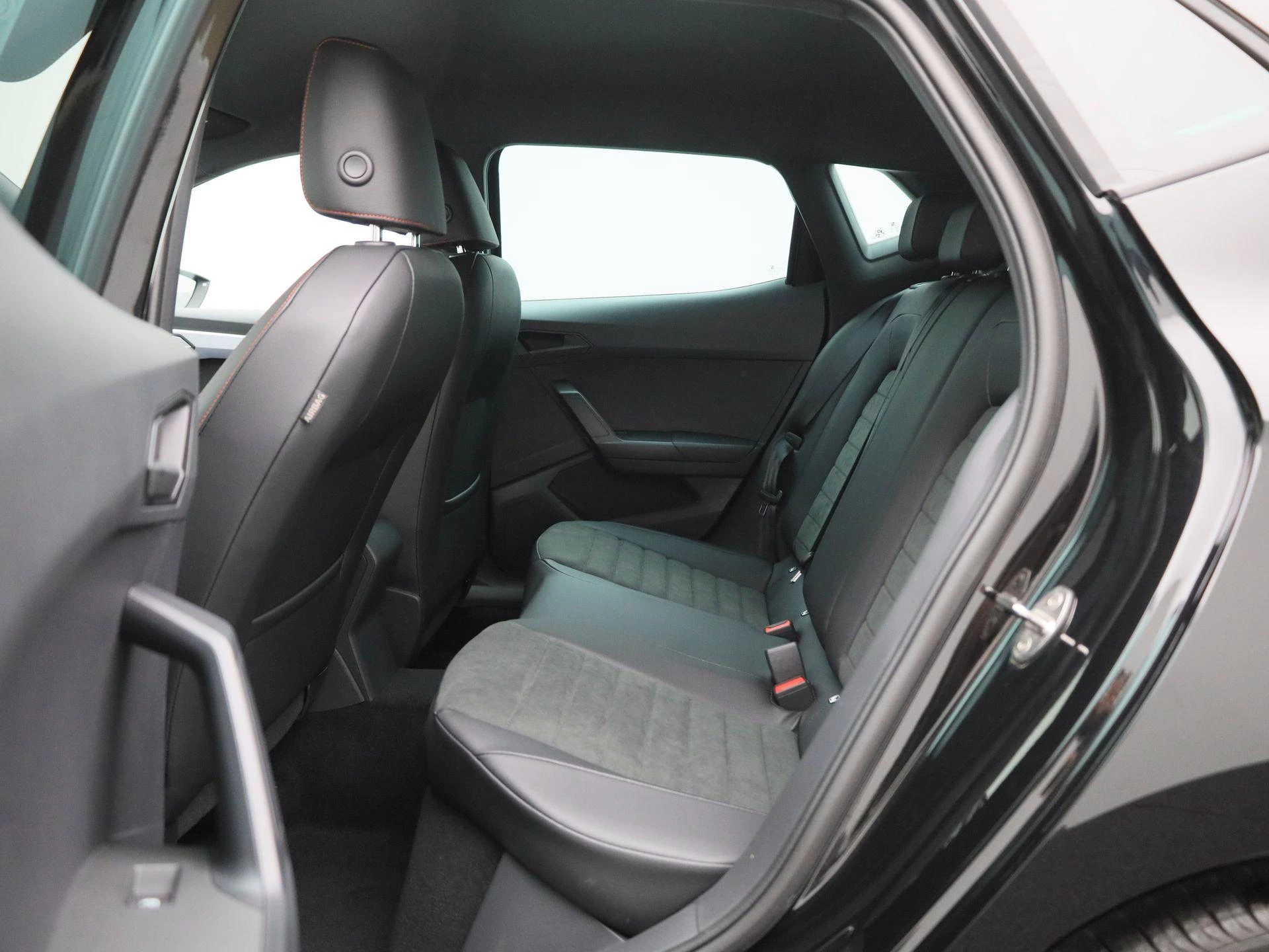 SEAT-Ibiza-image-10