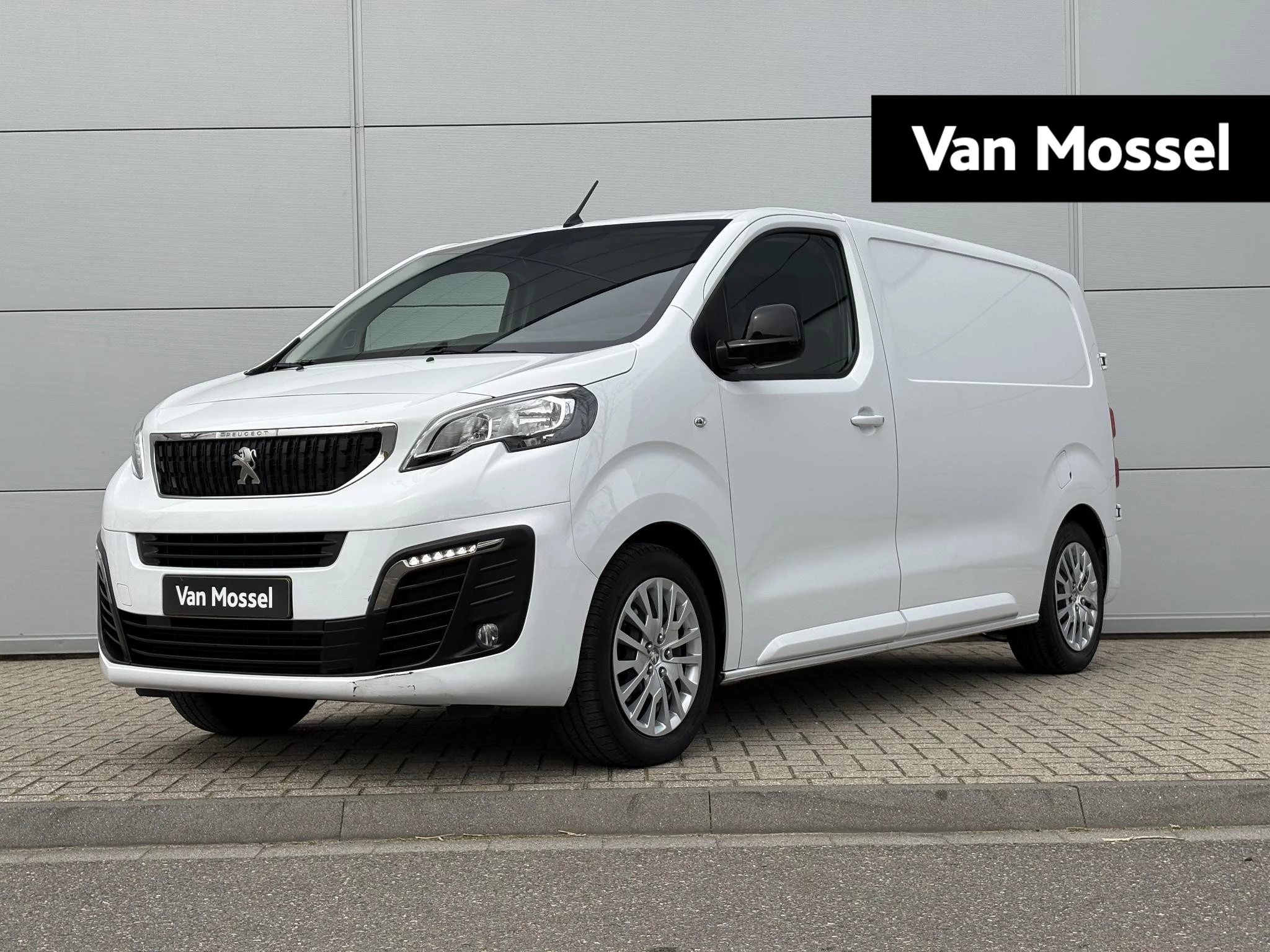 Peugeot-Expert-image-0