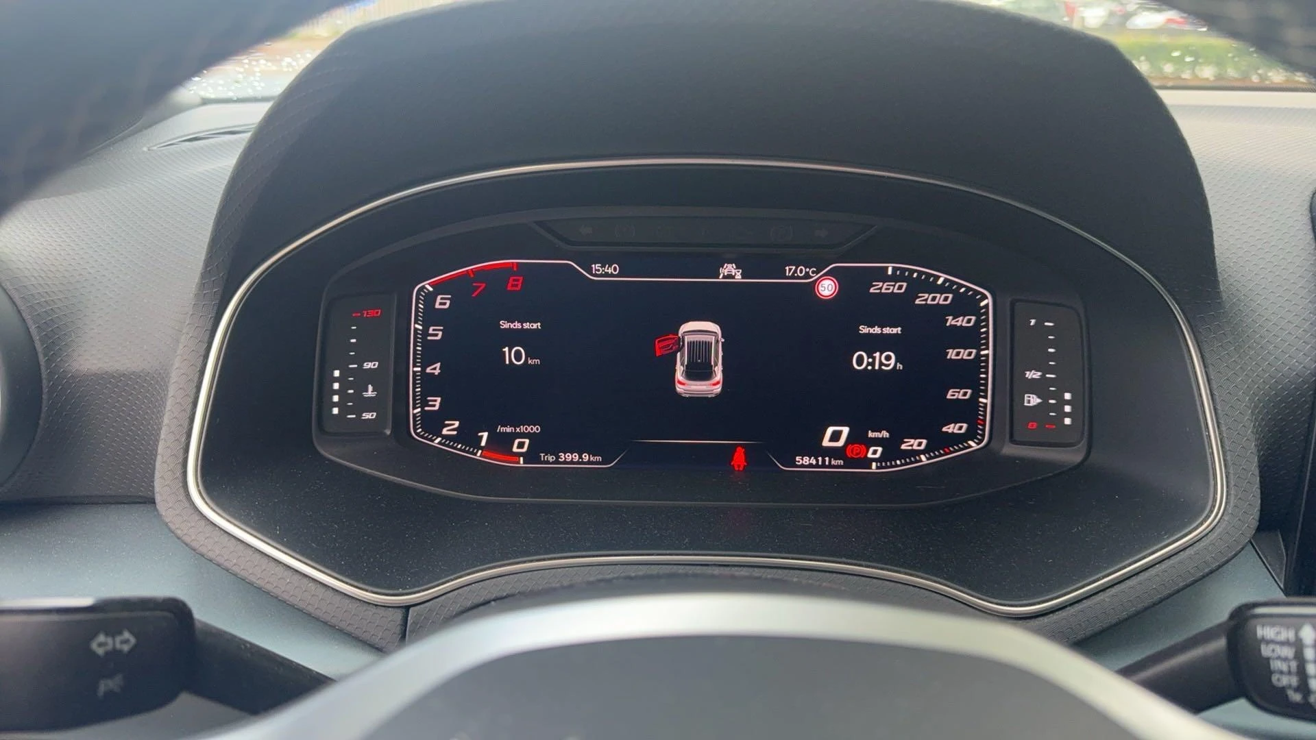 SEAT-Arona-image-10