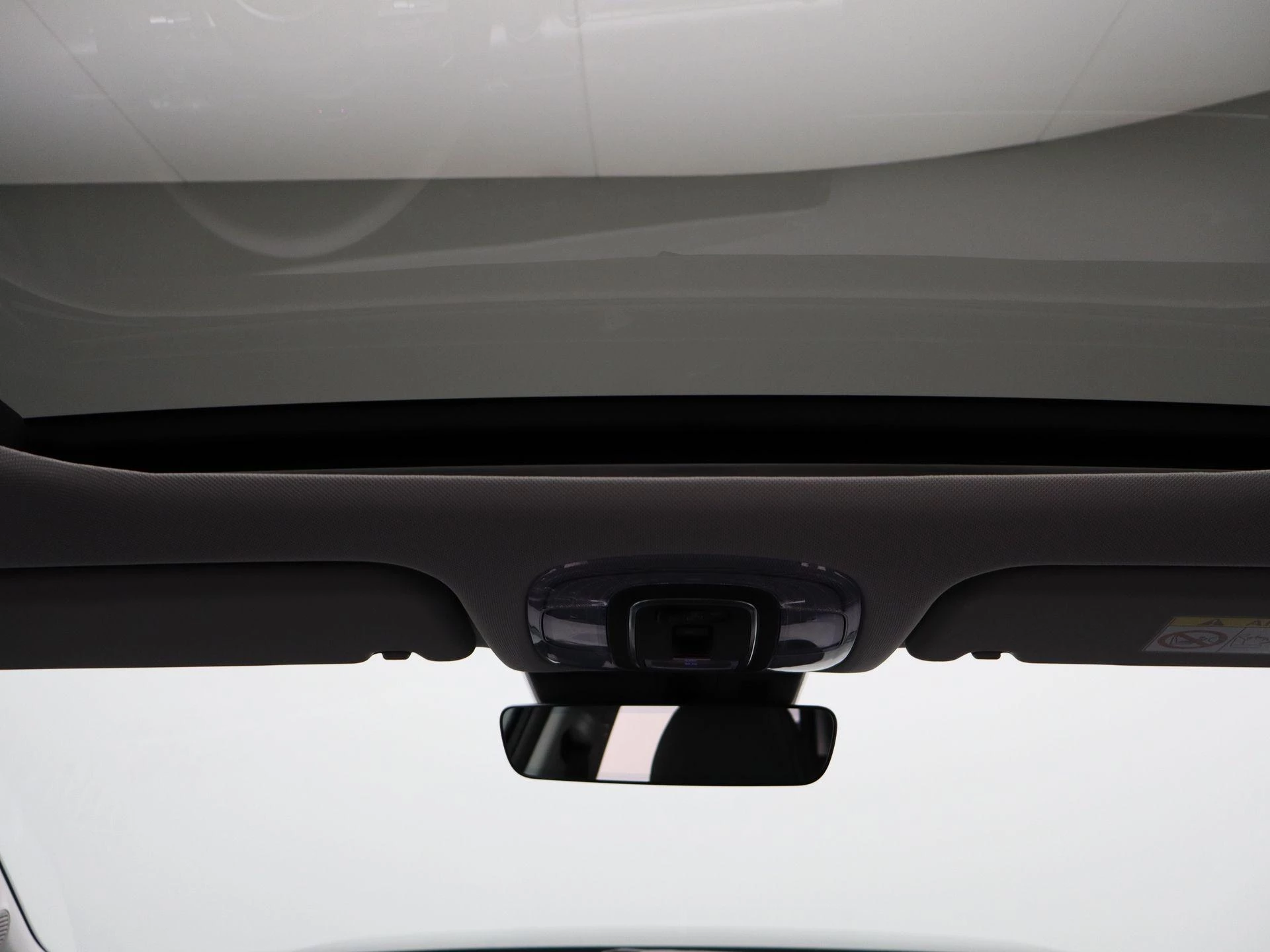 Hyundai Kona 1.6 GDI HEV Premium Sky