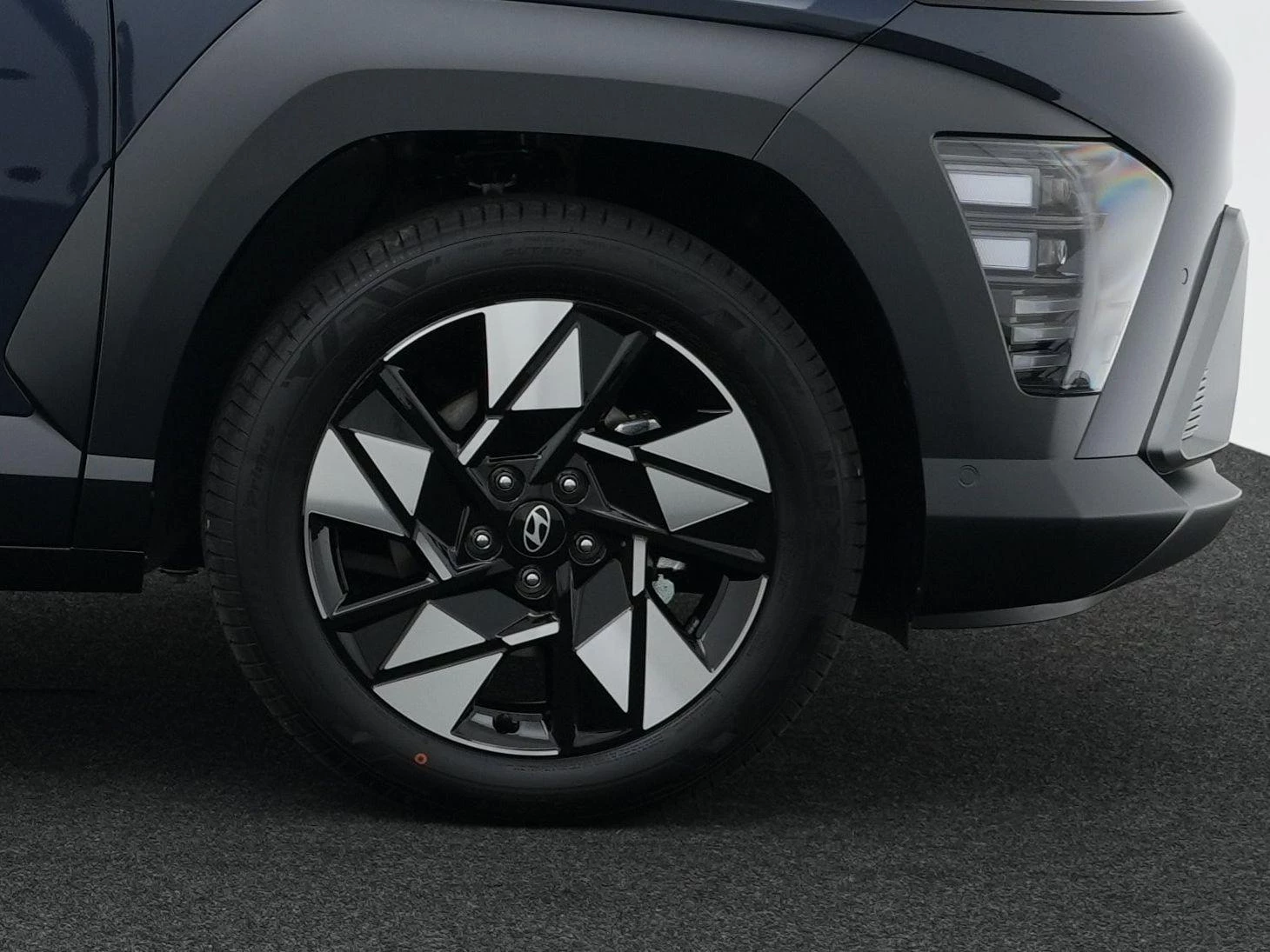 Hyundai-Kona-image-7