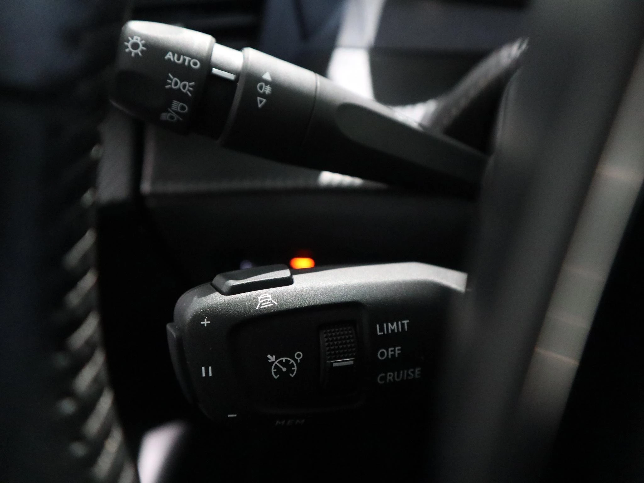 Peugeot-2008-image-19