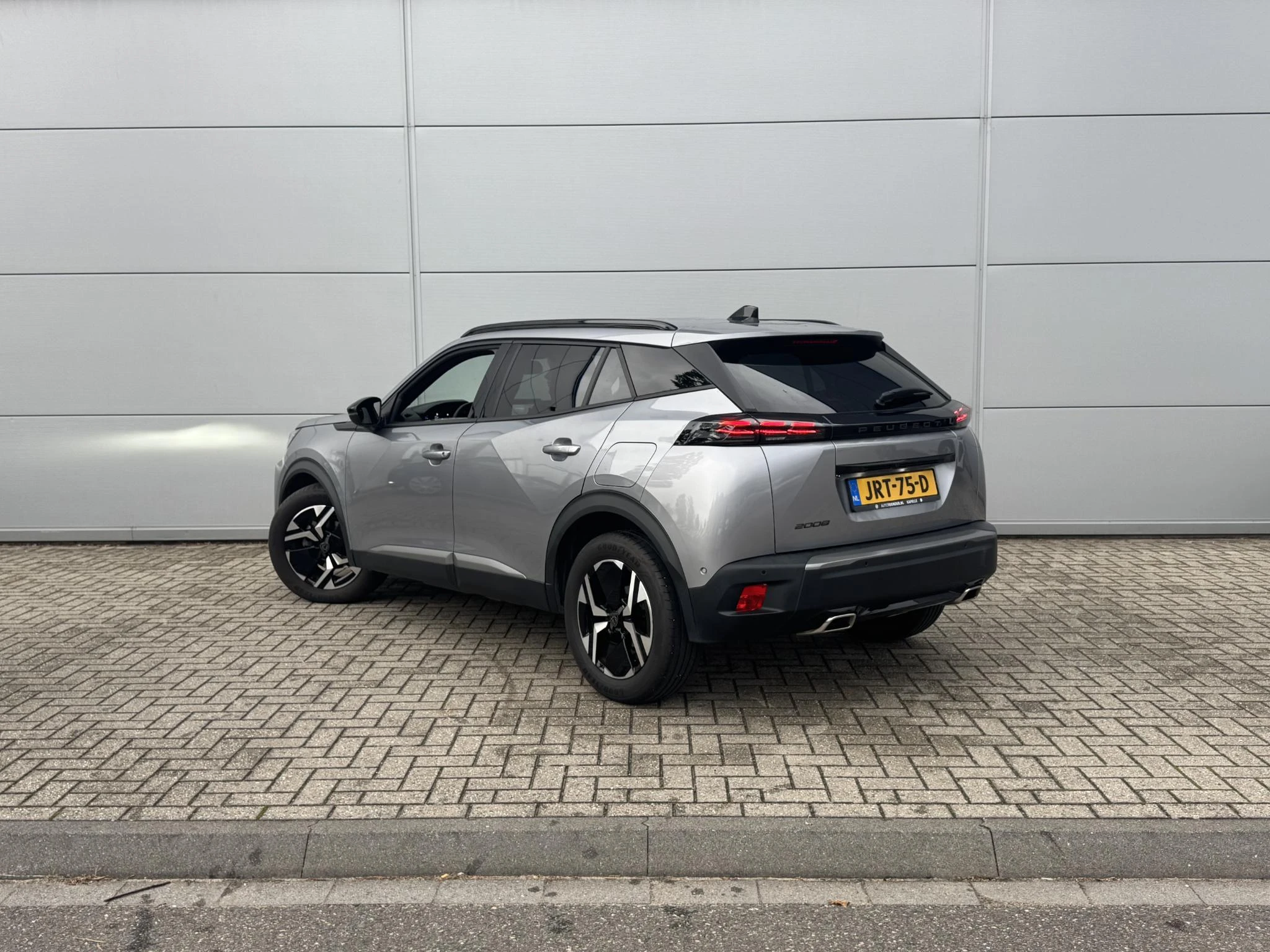 Peugeot-2008-image-3
