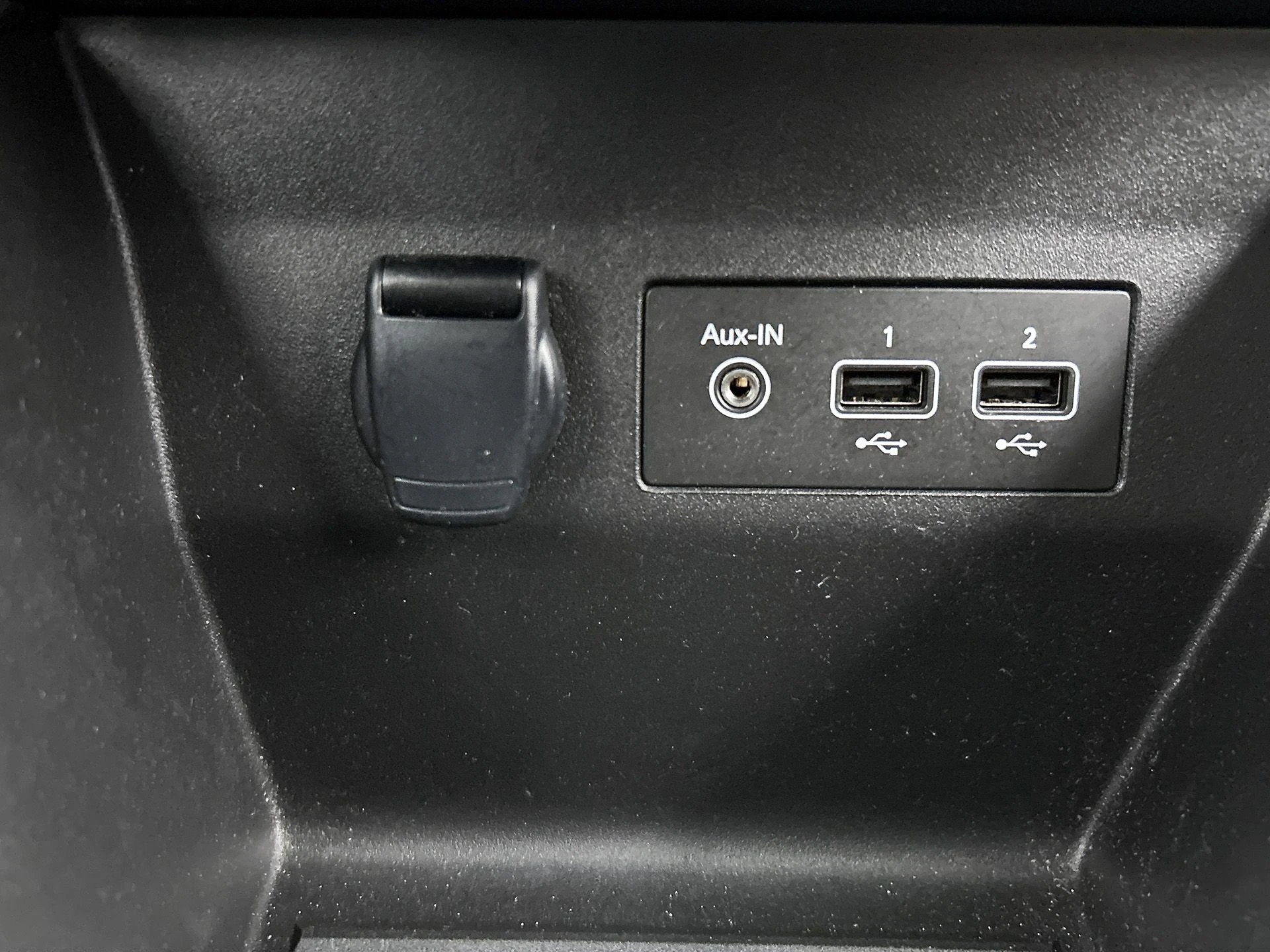 Renault-Clio-image-31