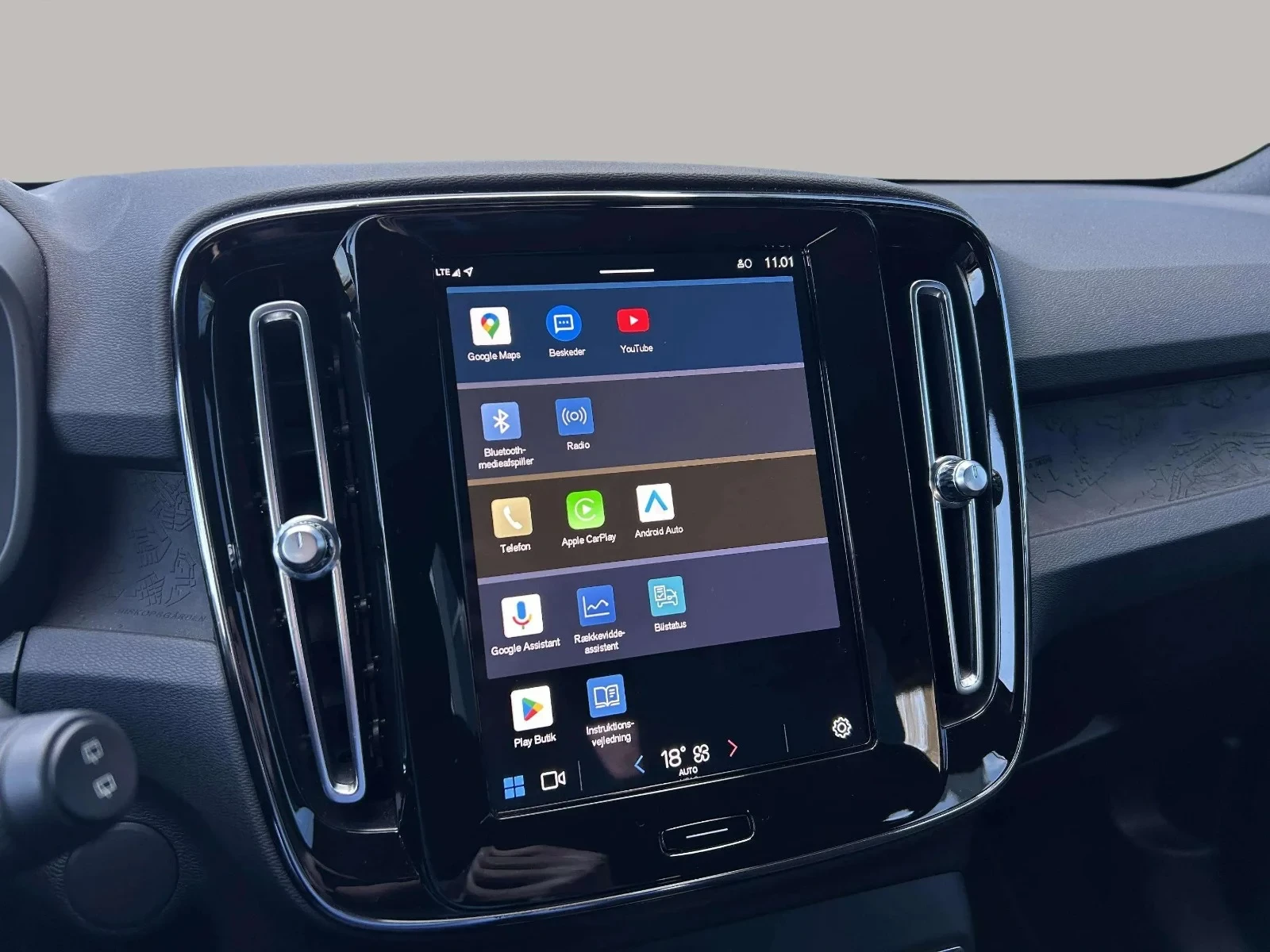 Volvo-XC40-image-18