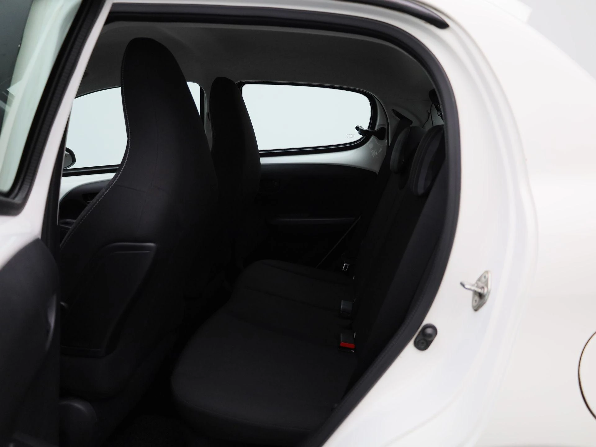 Peugeot-108-image-9