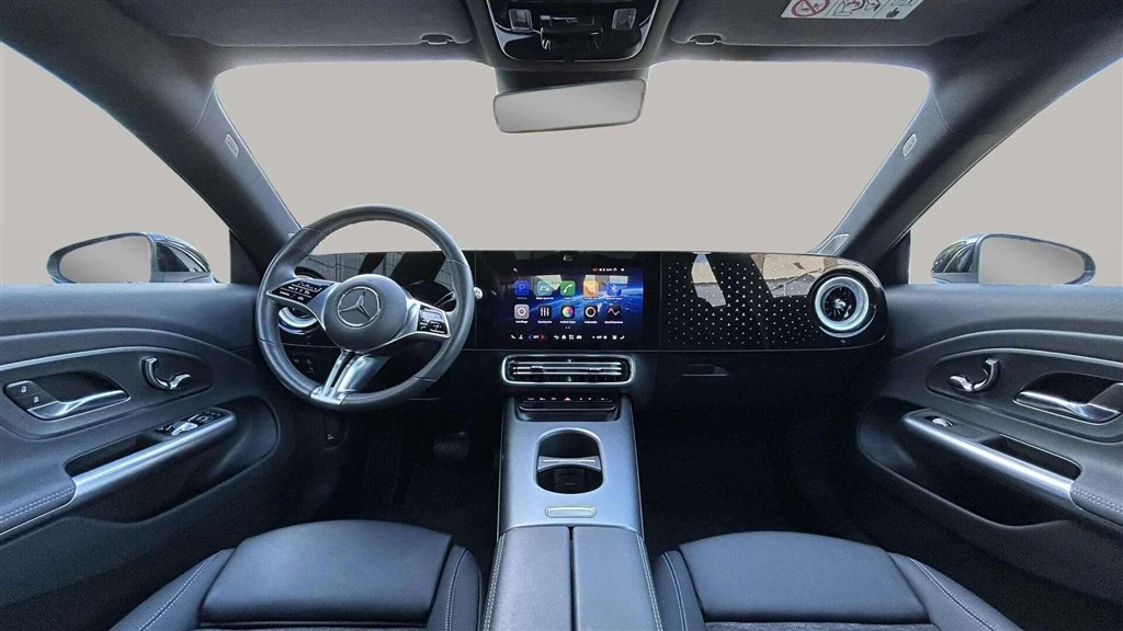 Mercedes-Benz-CLA-image-14