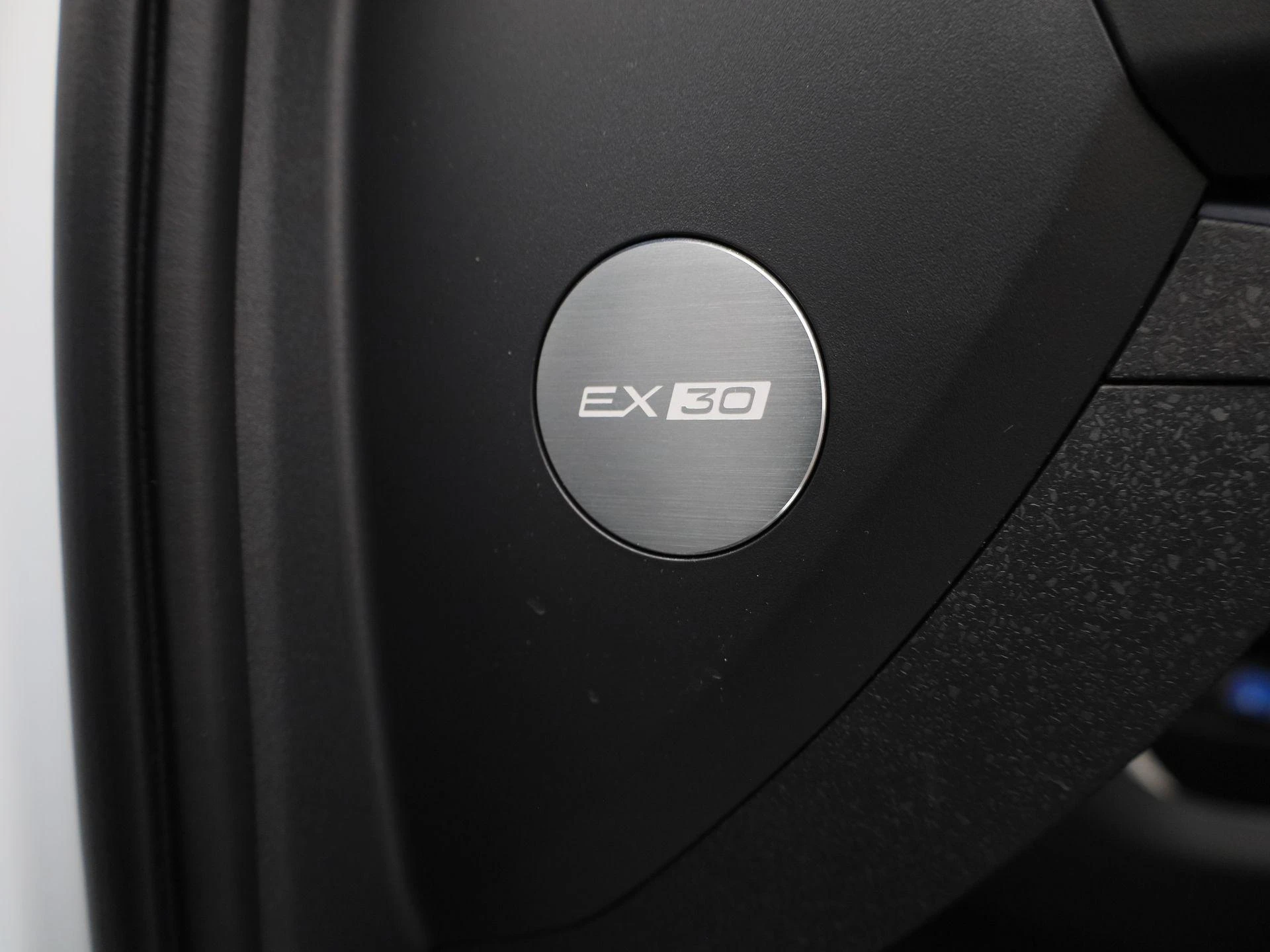 Volvo-EX30-image-26