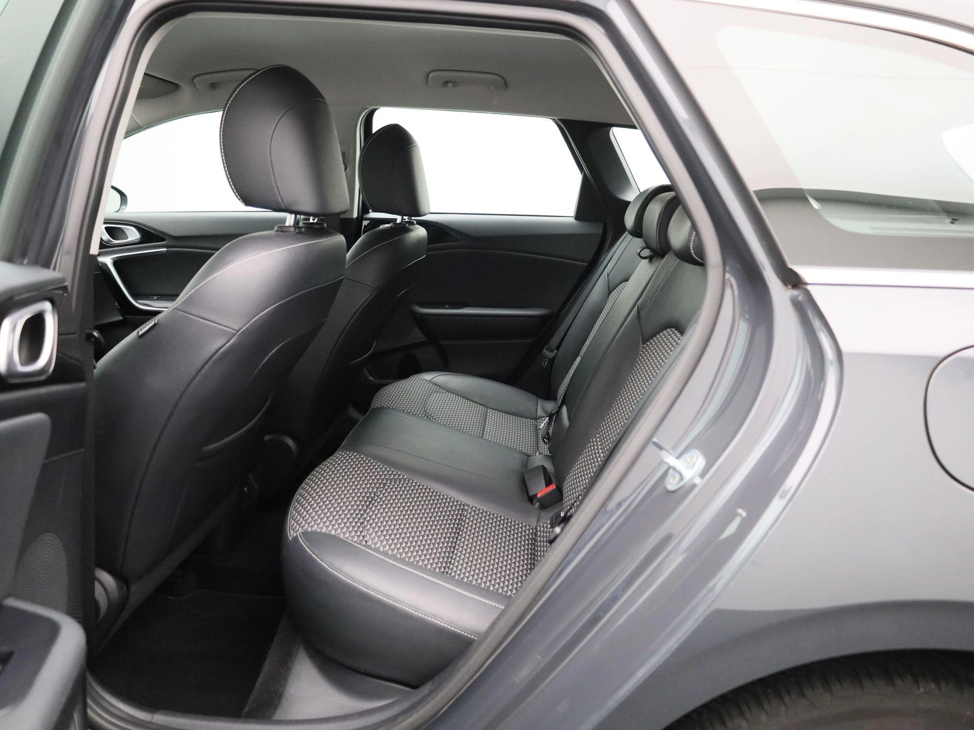 Kia-cee'd-image-9