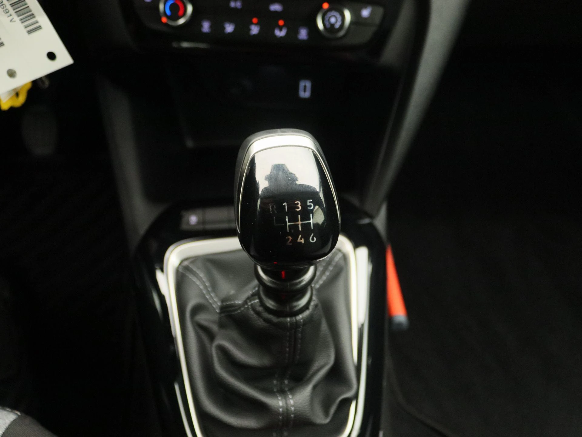Opel-Corsa-image-10