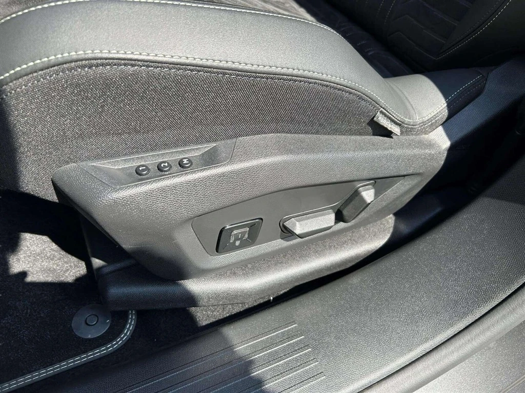Peugeot-e-3008-image-10