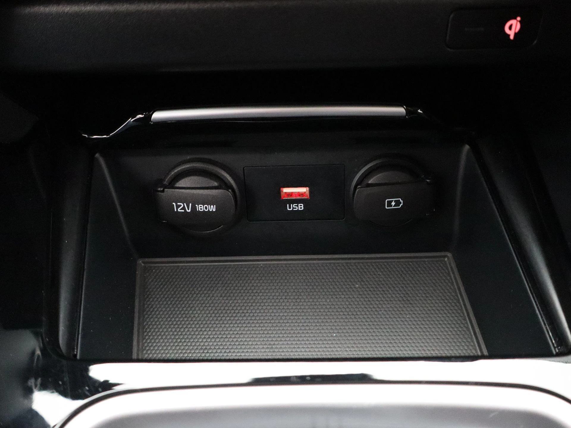 Kia-Ceed Sportswagon-image-19