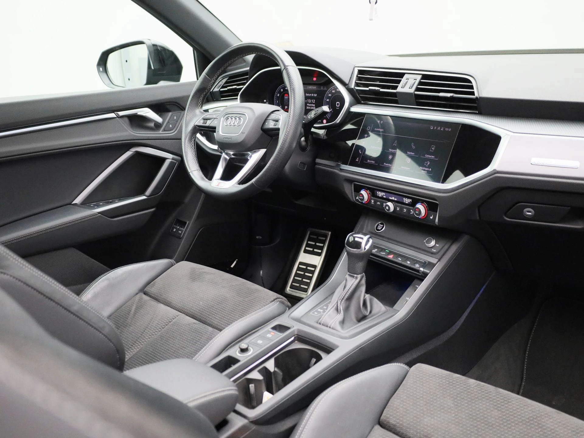 Audi-Q3-image-41