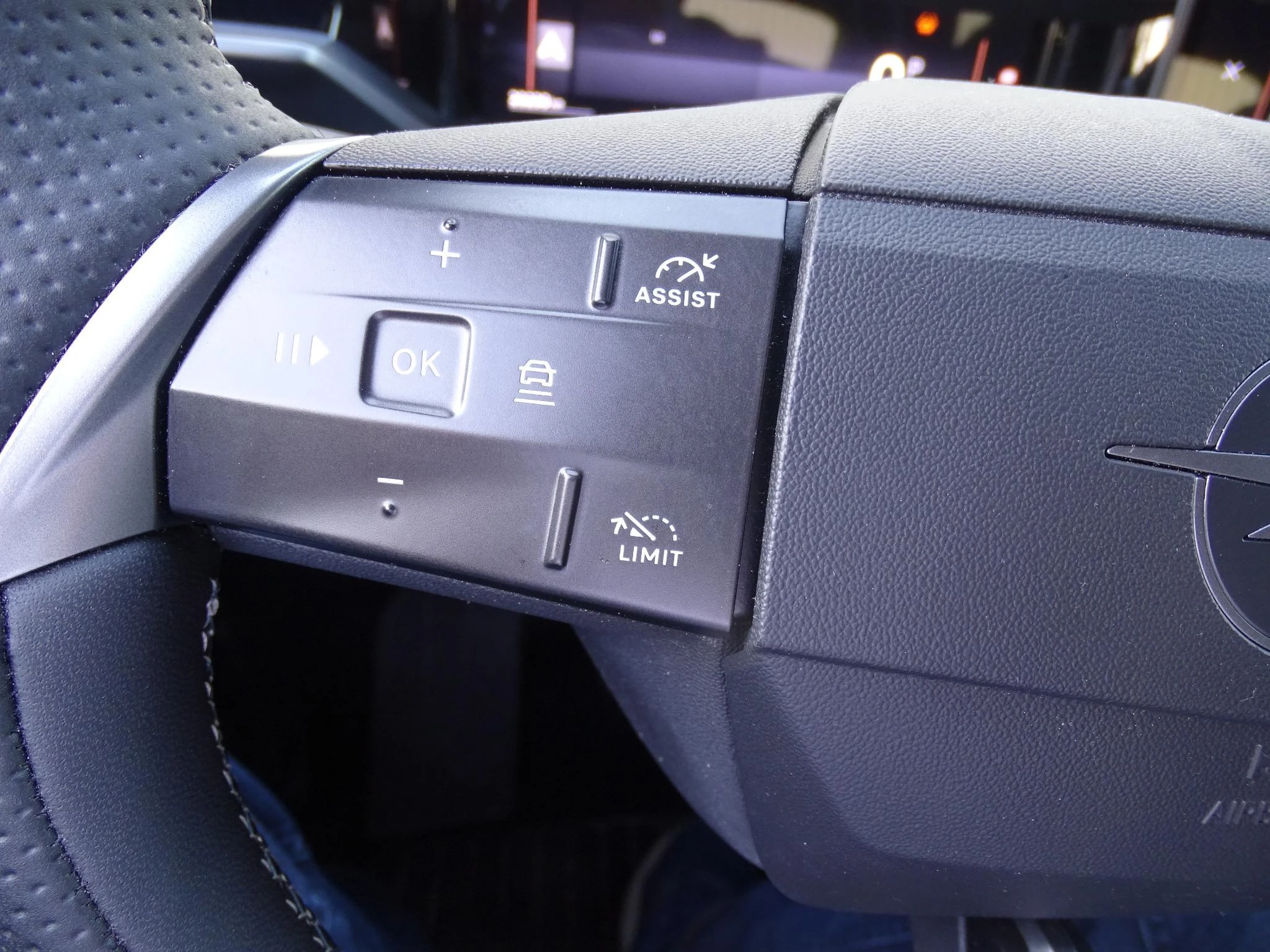 Opel-Grandland-image-21
