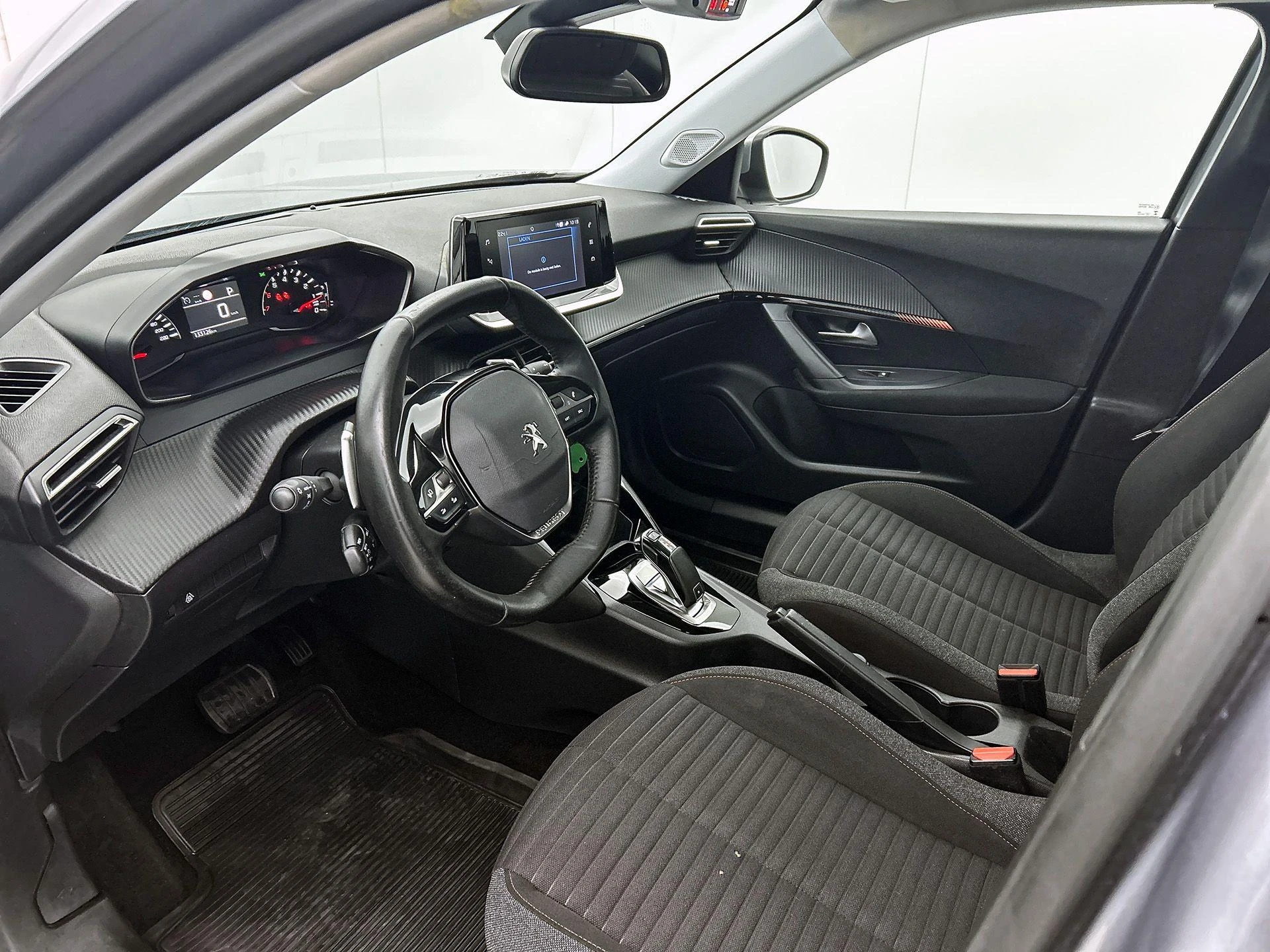 Peugeot-2008-image-20