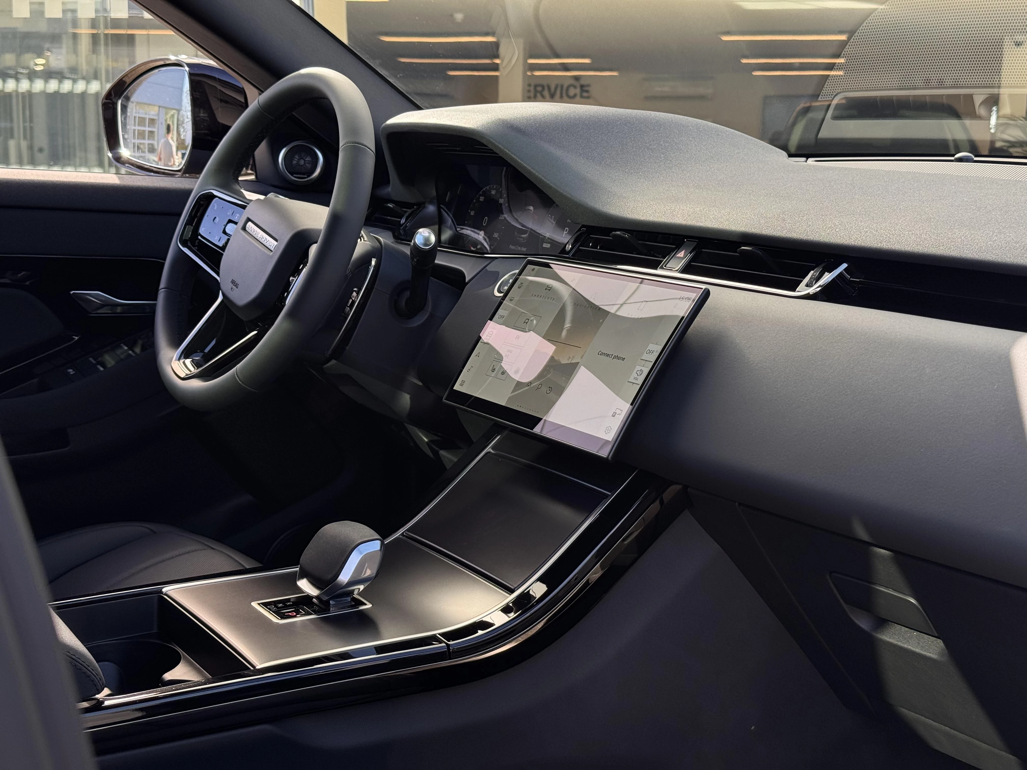 Land Rover Range Rover Evoque P270e Dynamic SE AWD Auto. 26MY