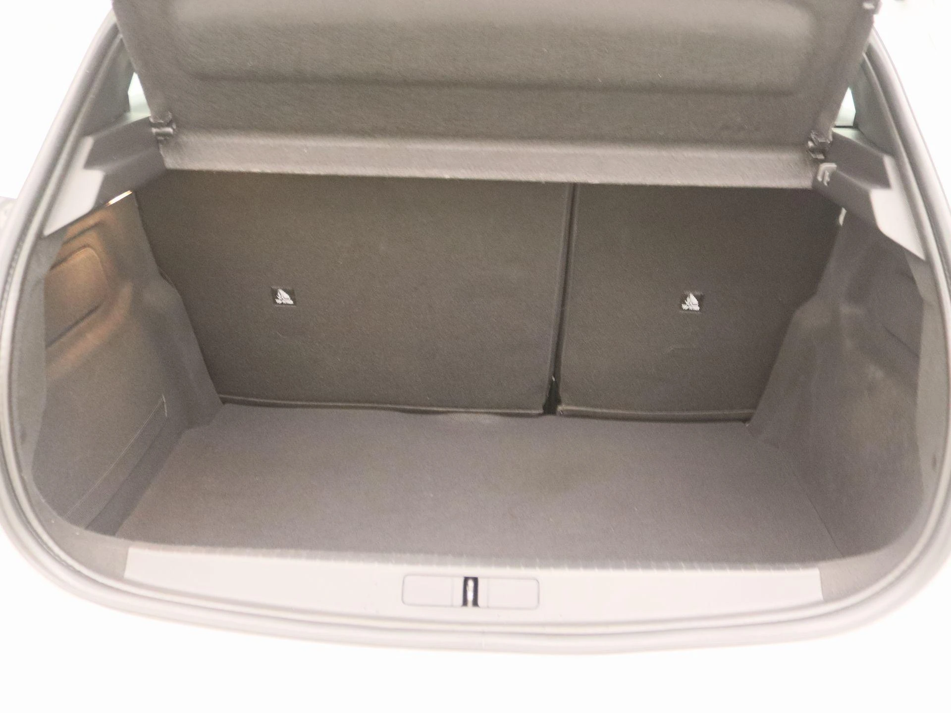 Peugeot e-208 EV Allure 50 kWh