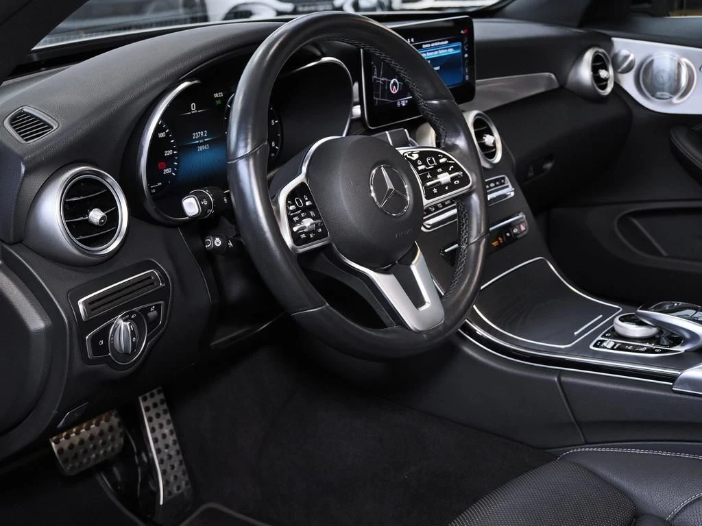 Mercedes-Benz-C-Klasse 220 d-image-9