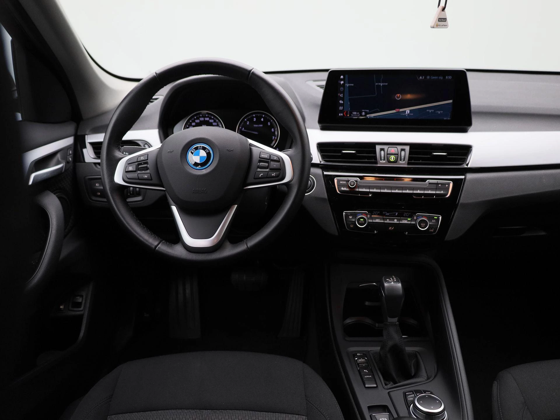 BMW-X1-image-6