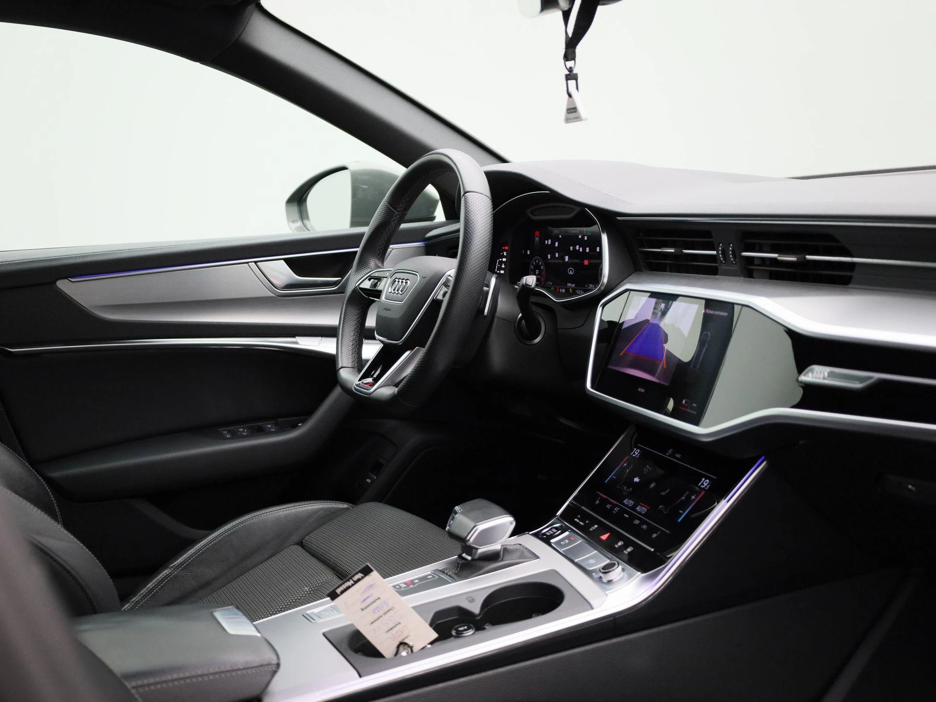 Audi-A6-image-37