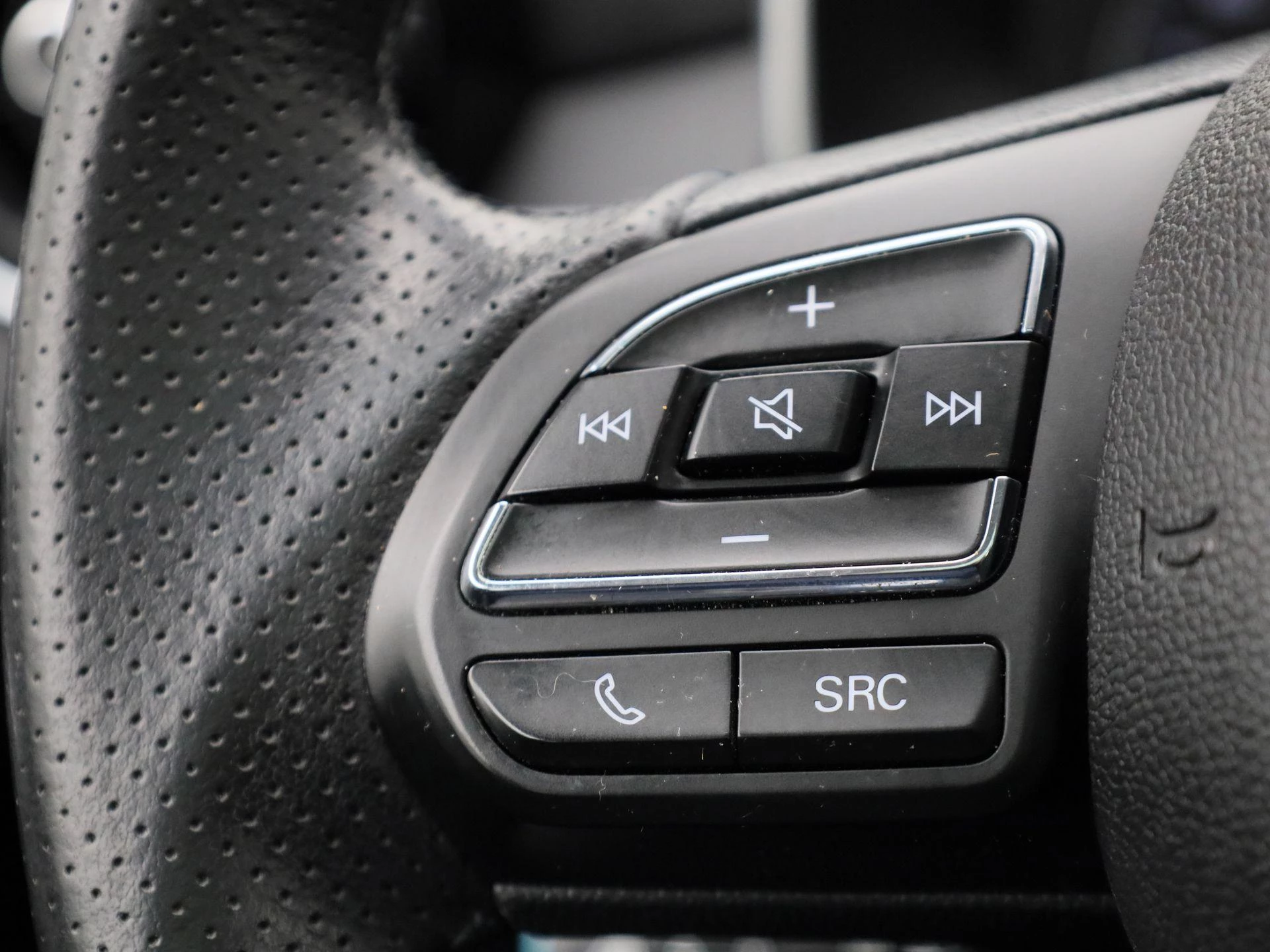 MG ZS EV MG Luxury 45 kWh