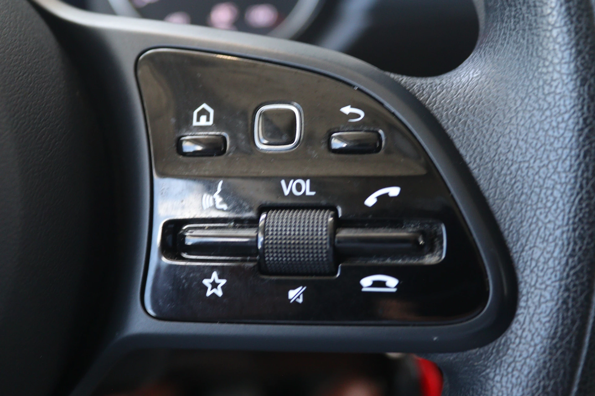 Mercedes-Benz-Citan-image-11