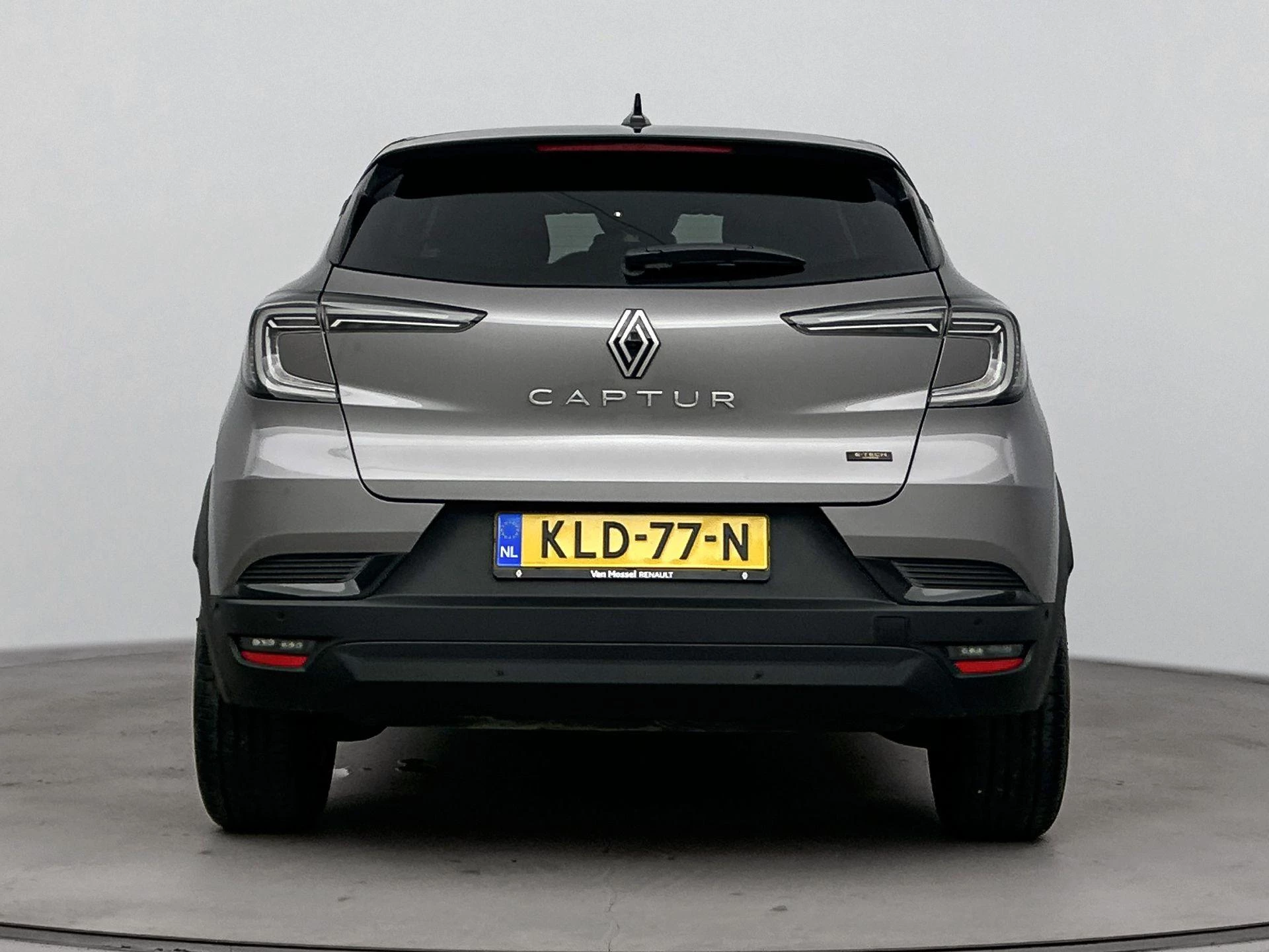 Renault Captur 1.8 E-Tech full hybrid 160 techno