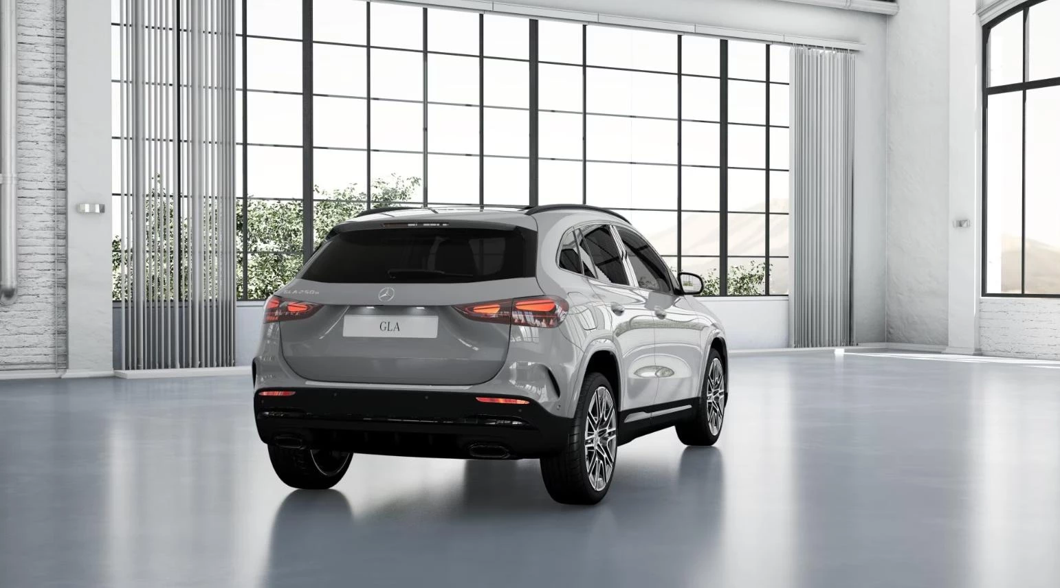 Mercedes-Benz-GLA-image-2