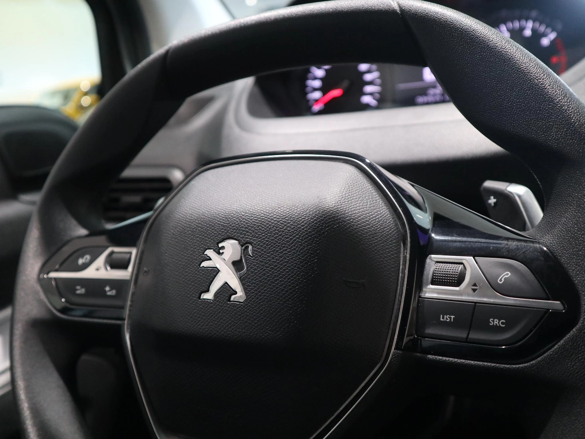 Peugeot-Partner-image-13