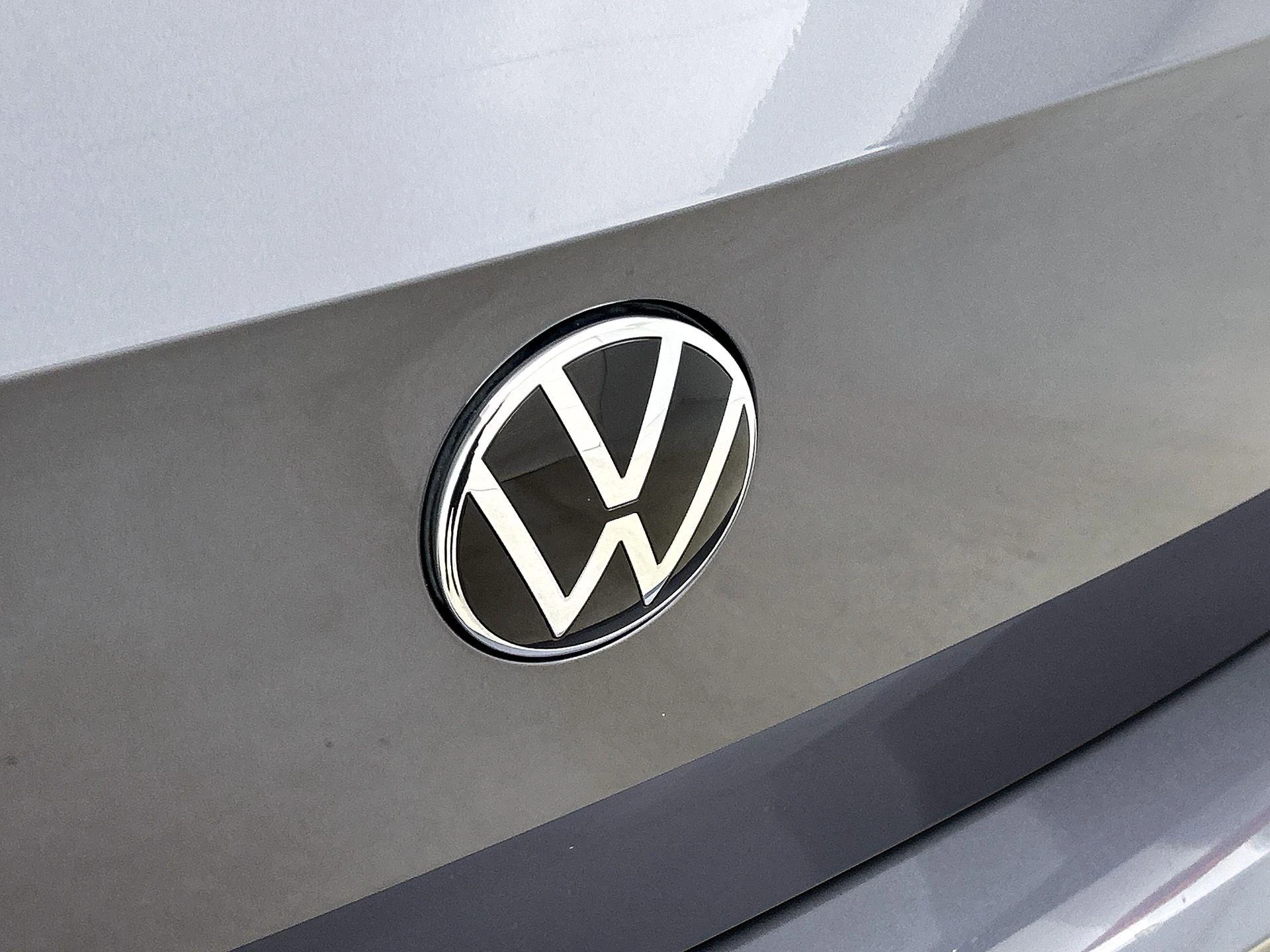 Volkswagen-Polo-image-11