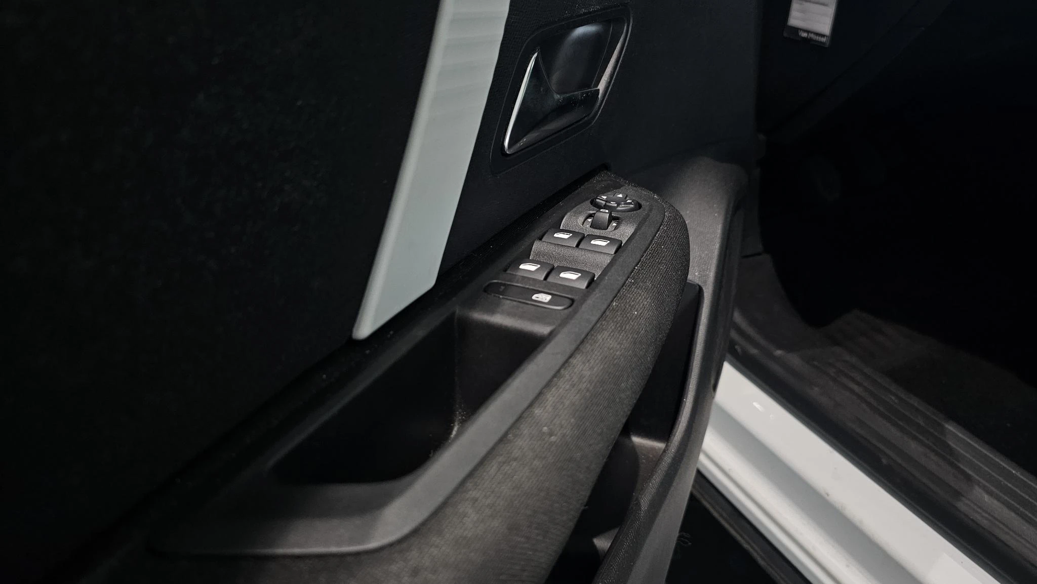 Citroën-C4-image-12