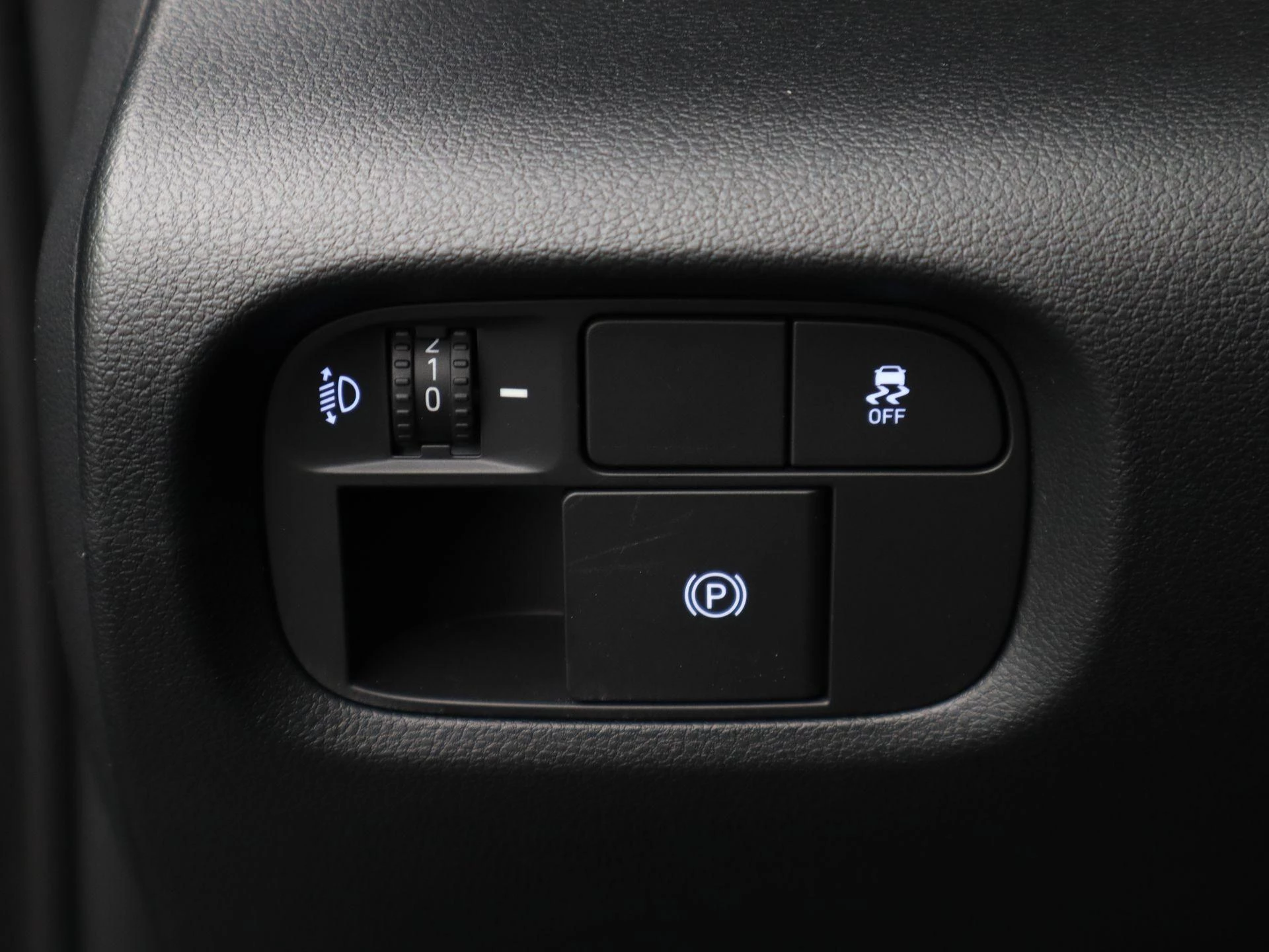 Hyundai-Inster-image-23