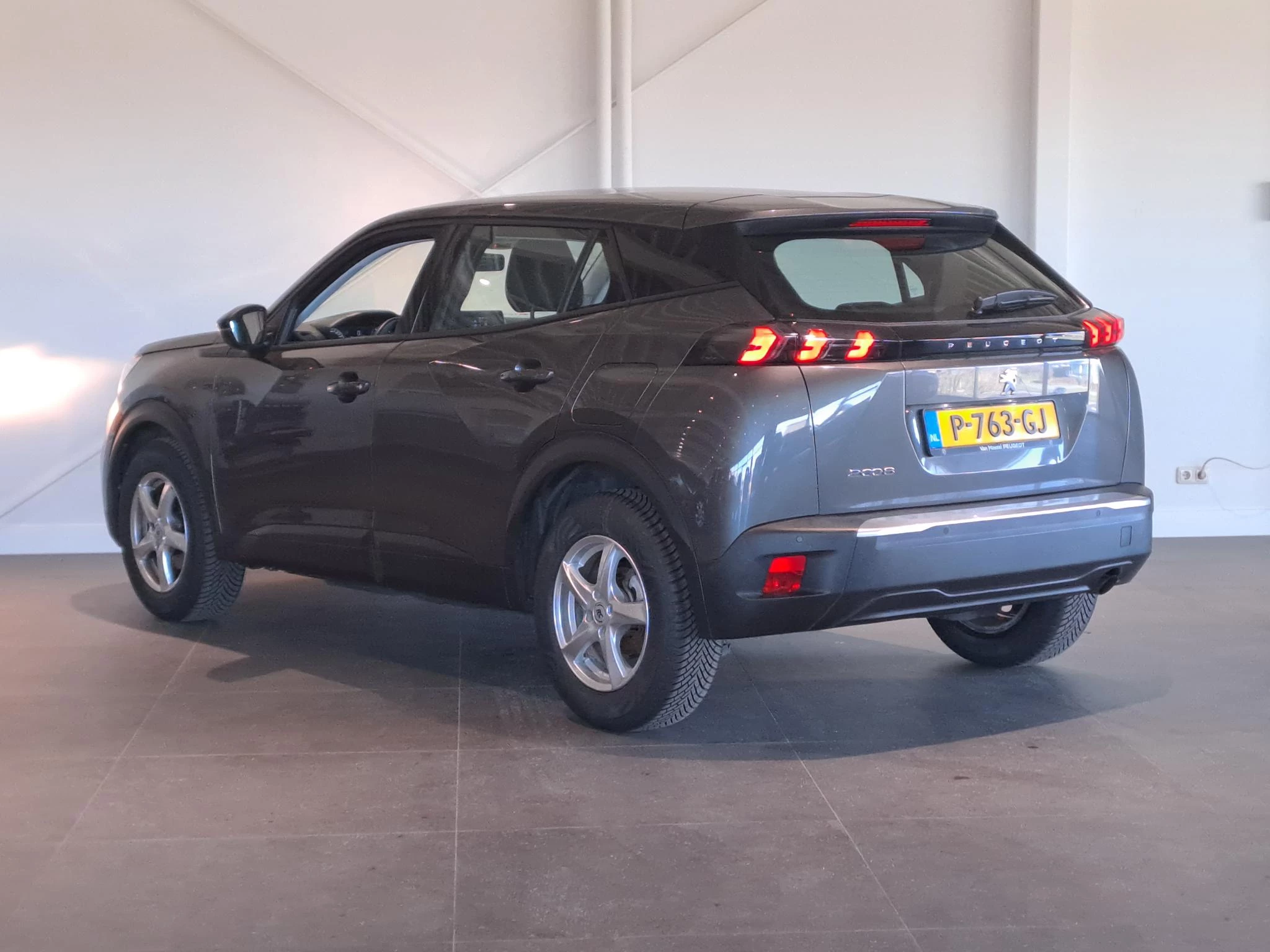 Peugeot-2008-image-5