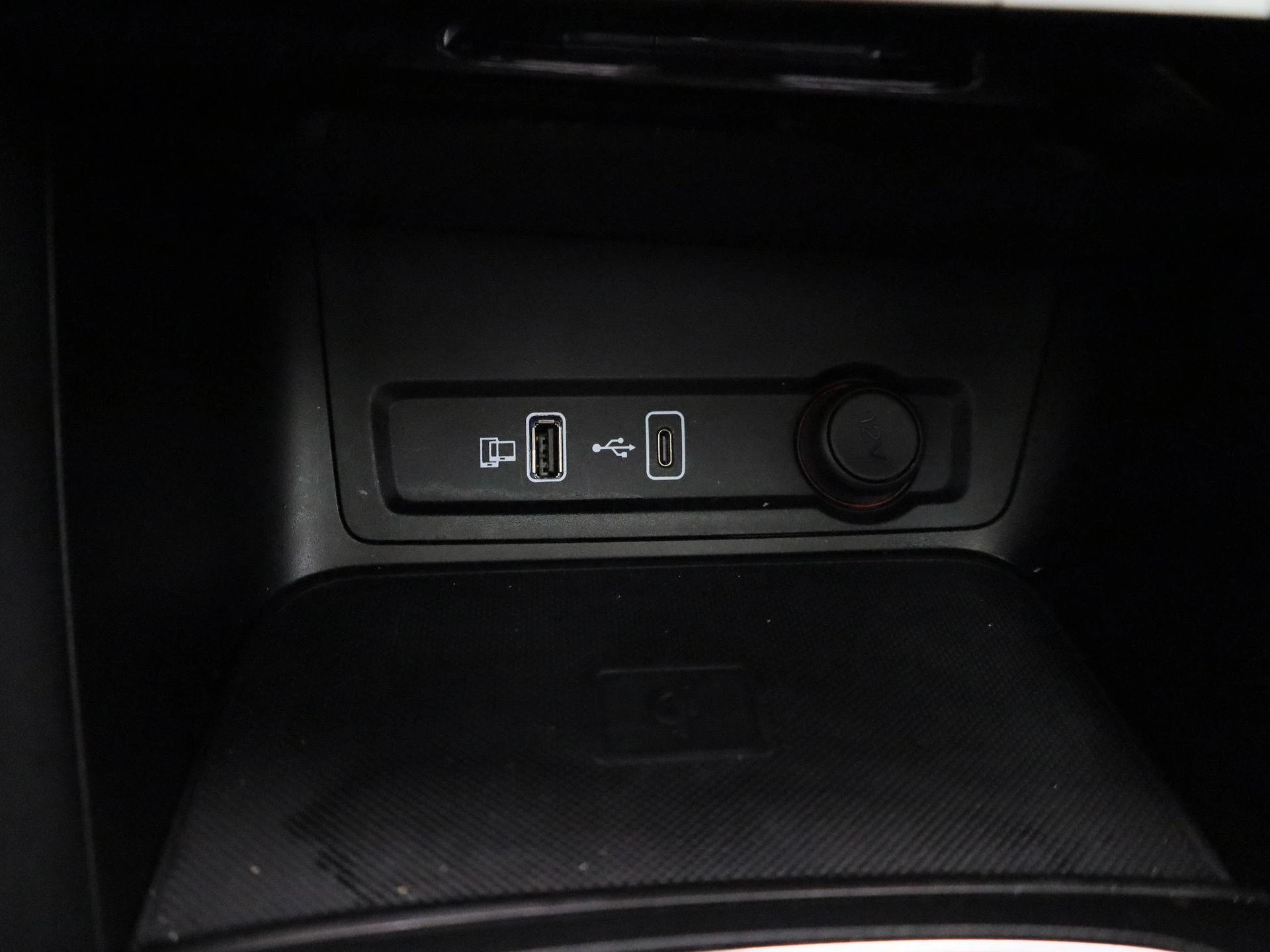 MG ZS EV Long Range Luxury 70 kWh