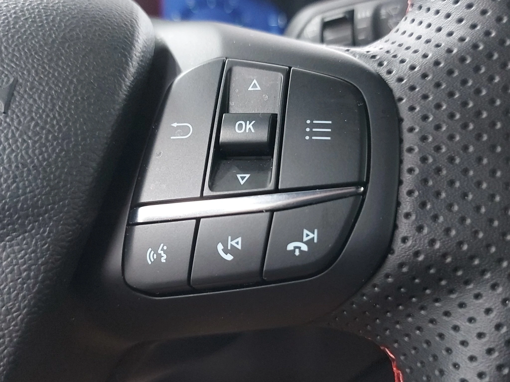 Ford-Puma-image-22