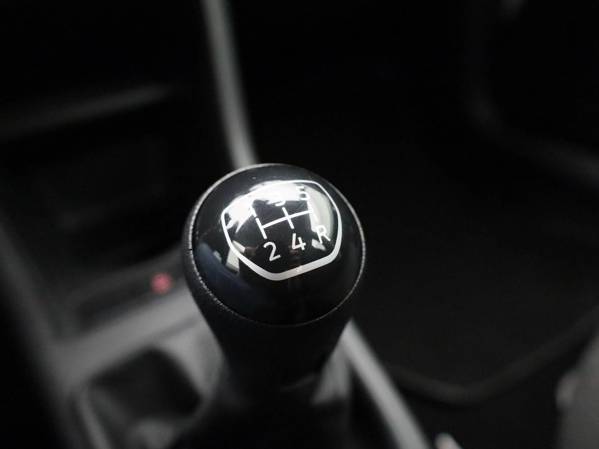 Volkswagen-up!-image-14