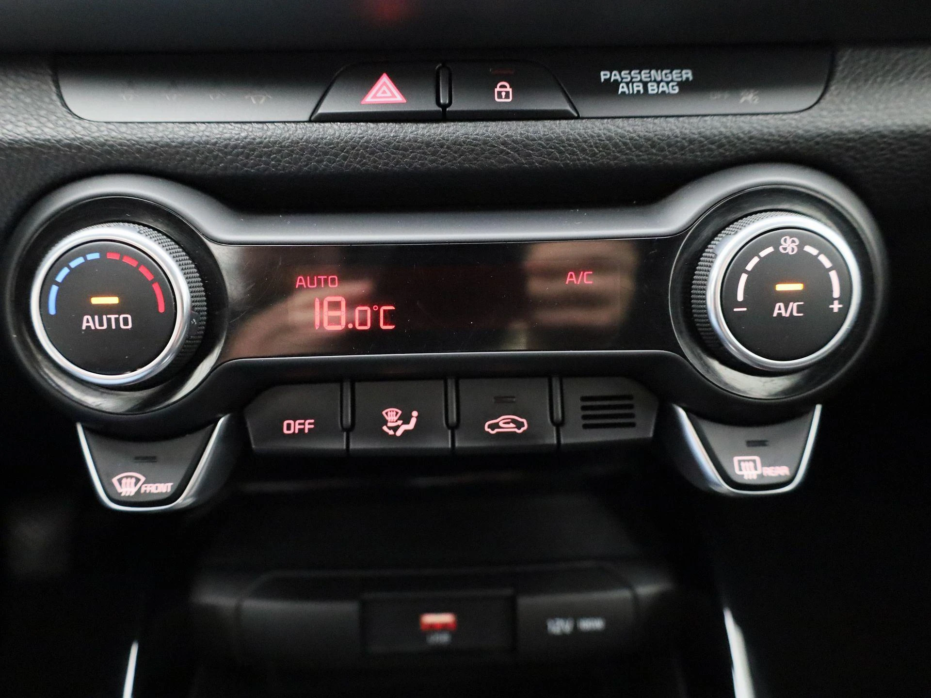 Kia-Stonic-image-20