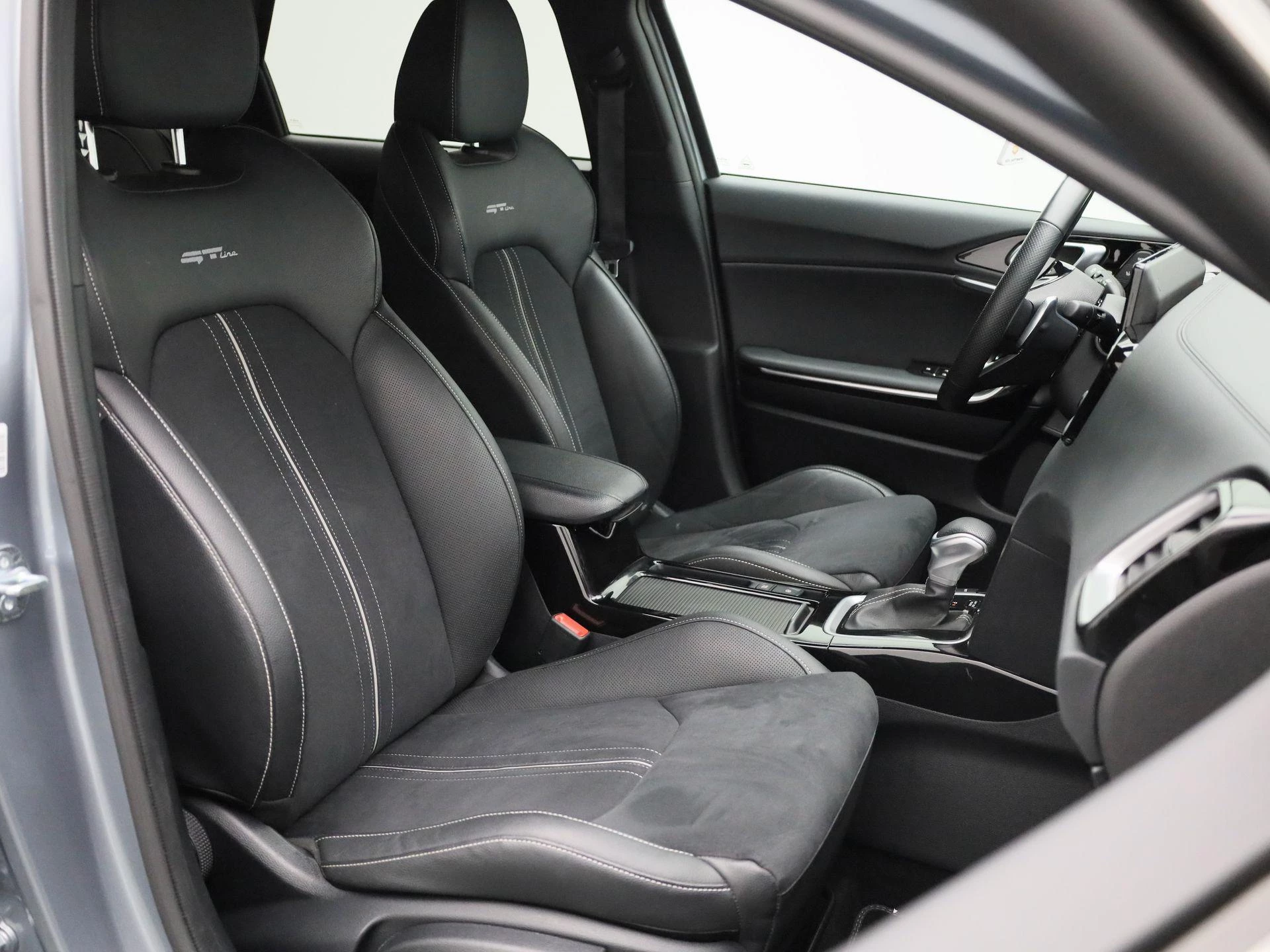 Kia-Ceed Sportswagon-image-35