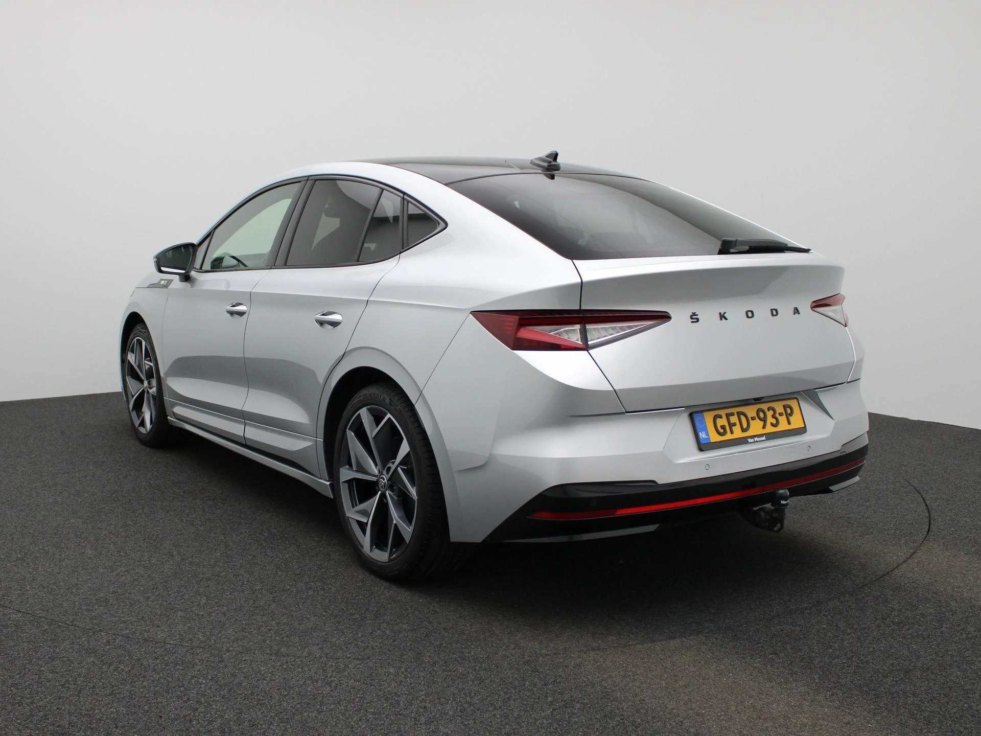 Škoda-Enyaq Coupe-image-1