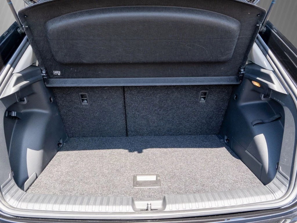Škoda Fabia 1.0 TSI DSG Tour Navi, LED, Winterpaket
