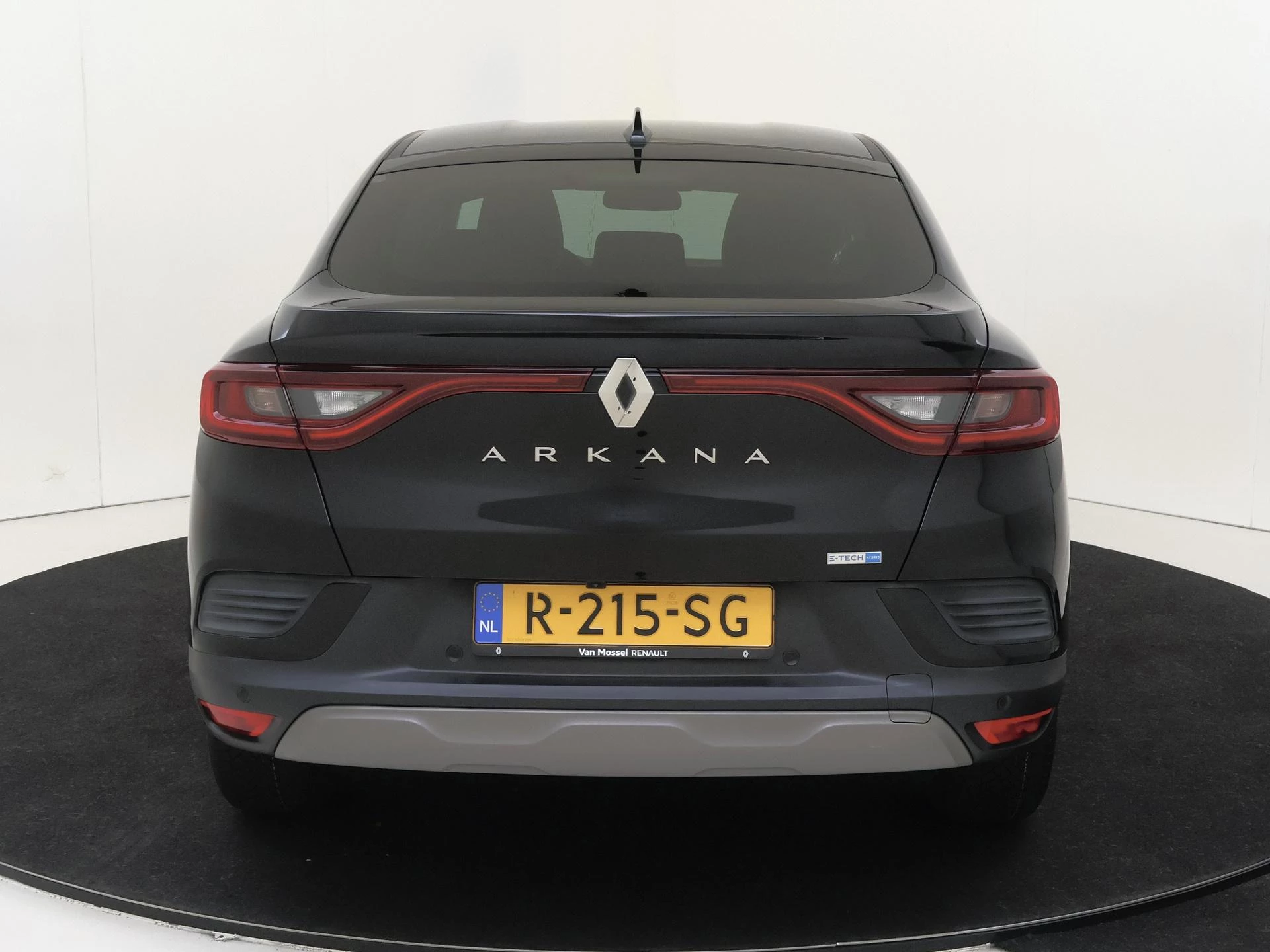 Renault-Arkana-image-6