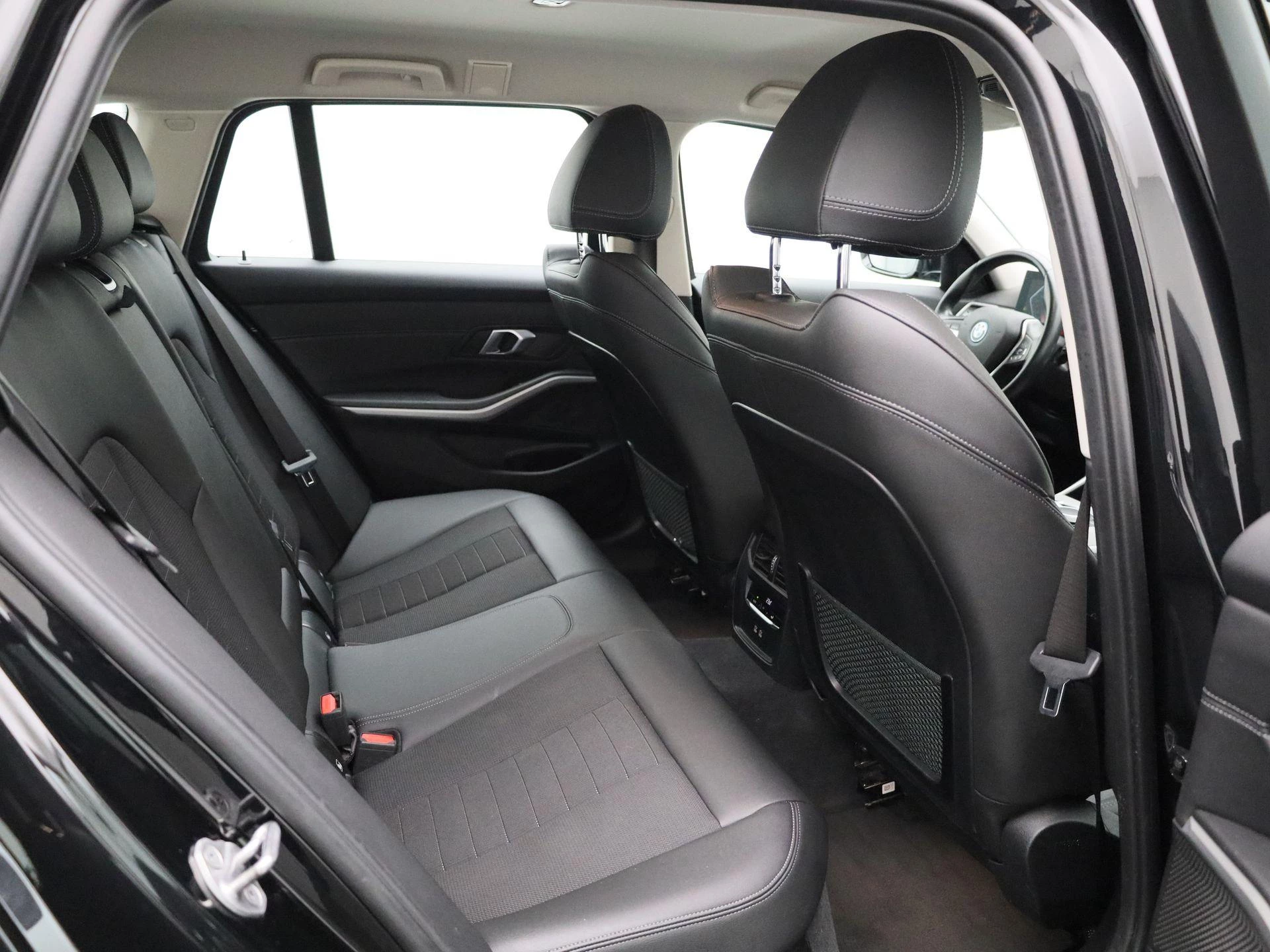 BMW-3 Serie-image-43