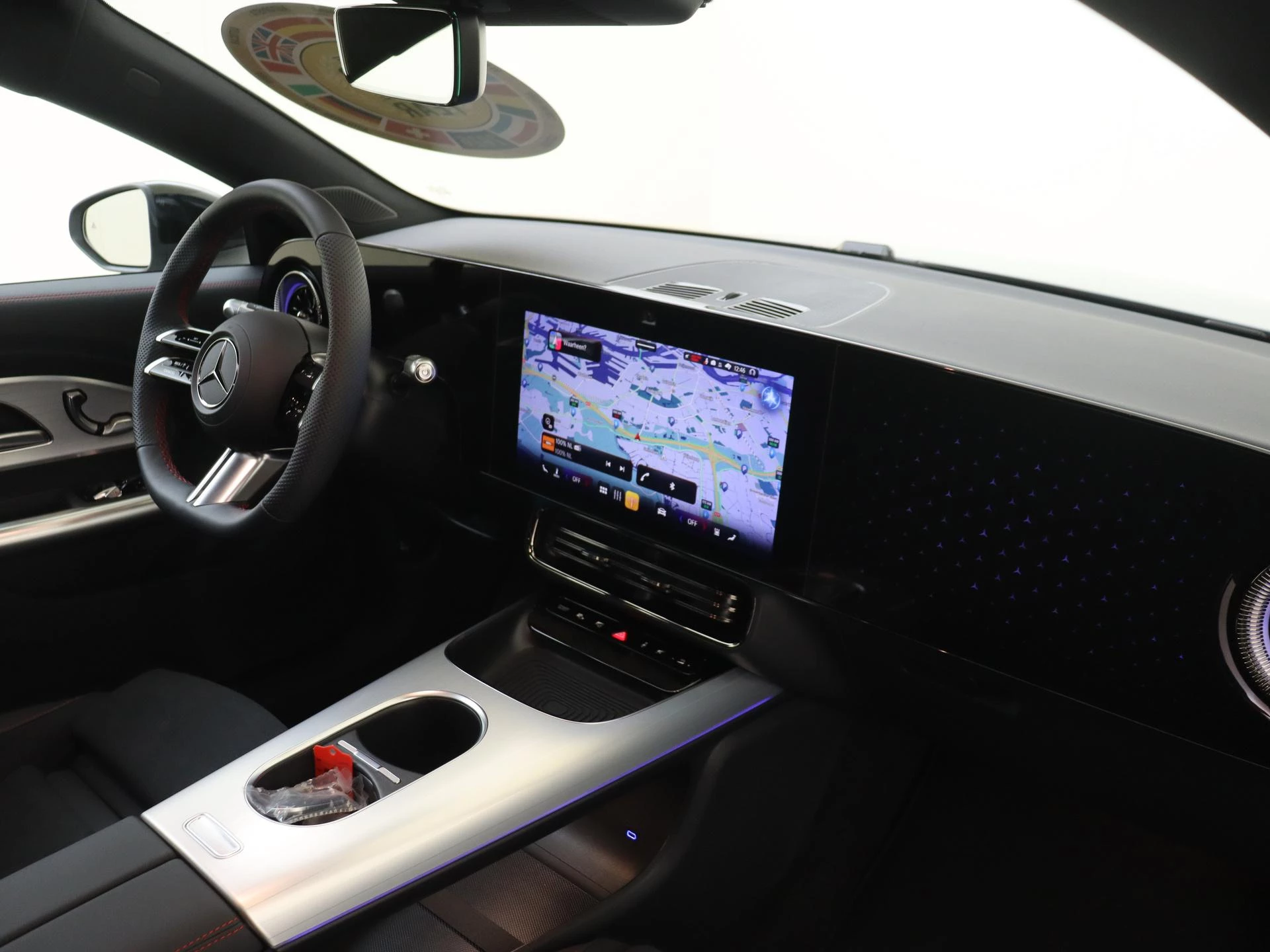 Mercedes-Benz-CLA-image-9